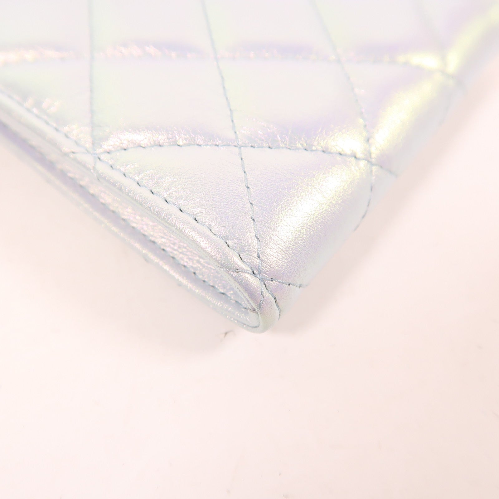 CHANEL 皮革Phone Holder銀扣鏈帶肩背袋