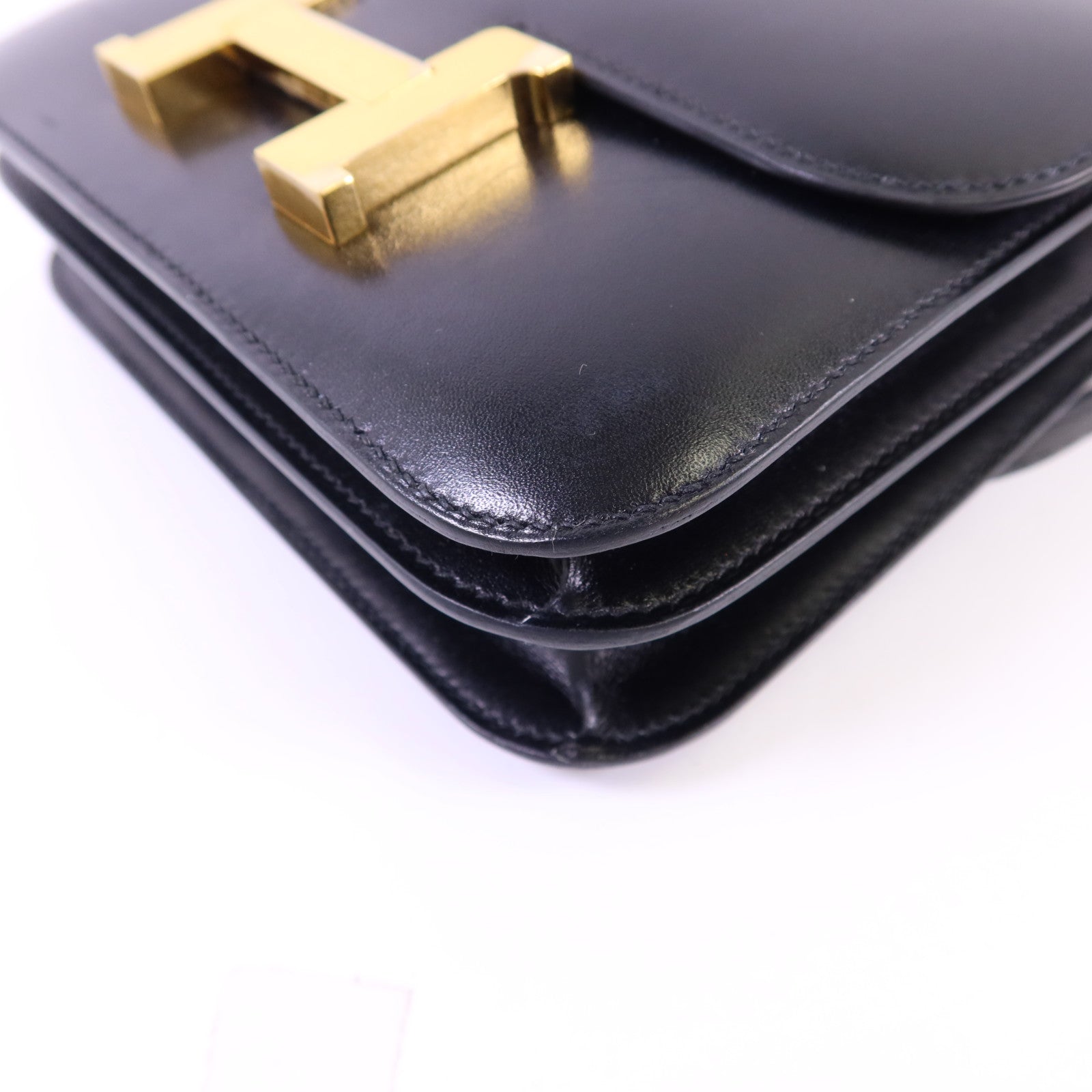 HERMES 【激減優惠】Box Calf皮革Constance Mini金扣肩背袋Noir