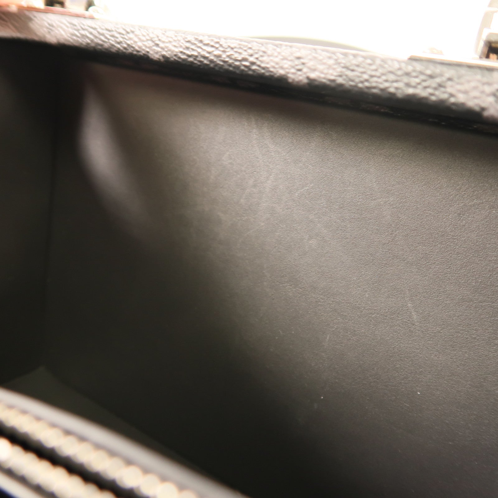 LOUIS VUITTON Monogram Eclipse Clutch Box銀扣肩背袋黑色