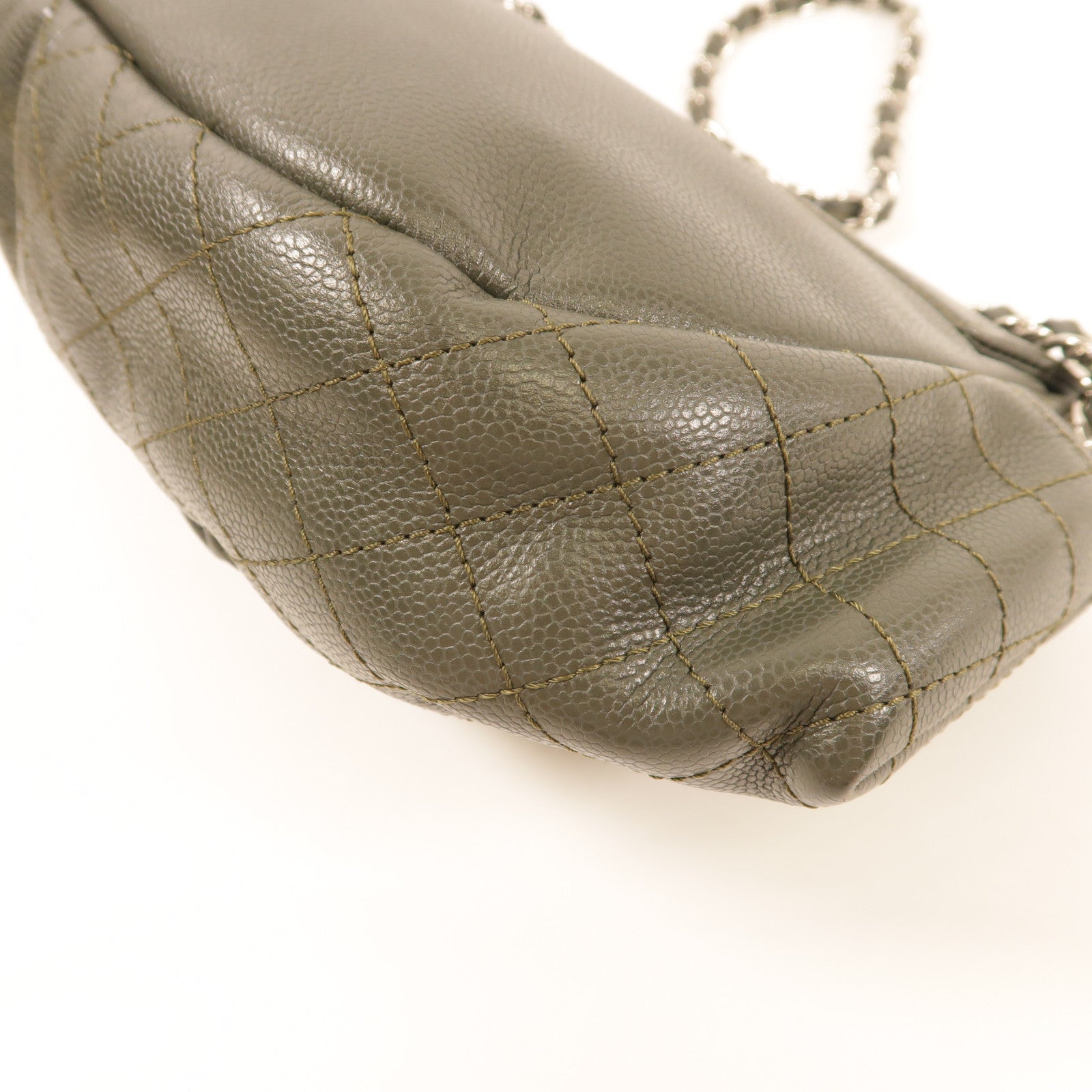 CHANEL 牛皮皮革Shoulder Bag銀扣鏈帶肩背袋