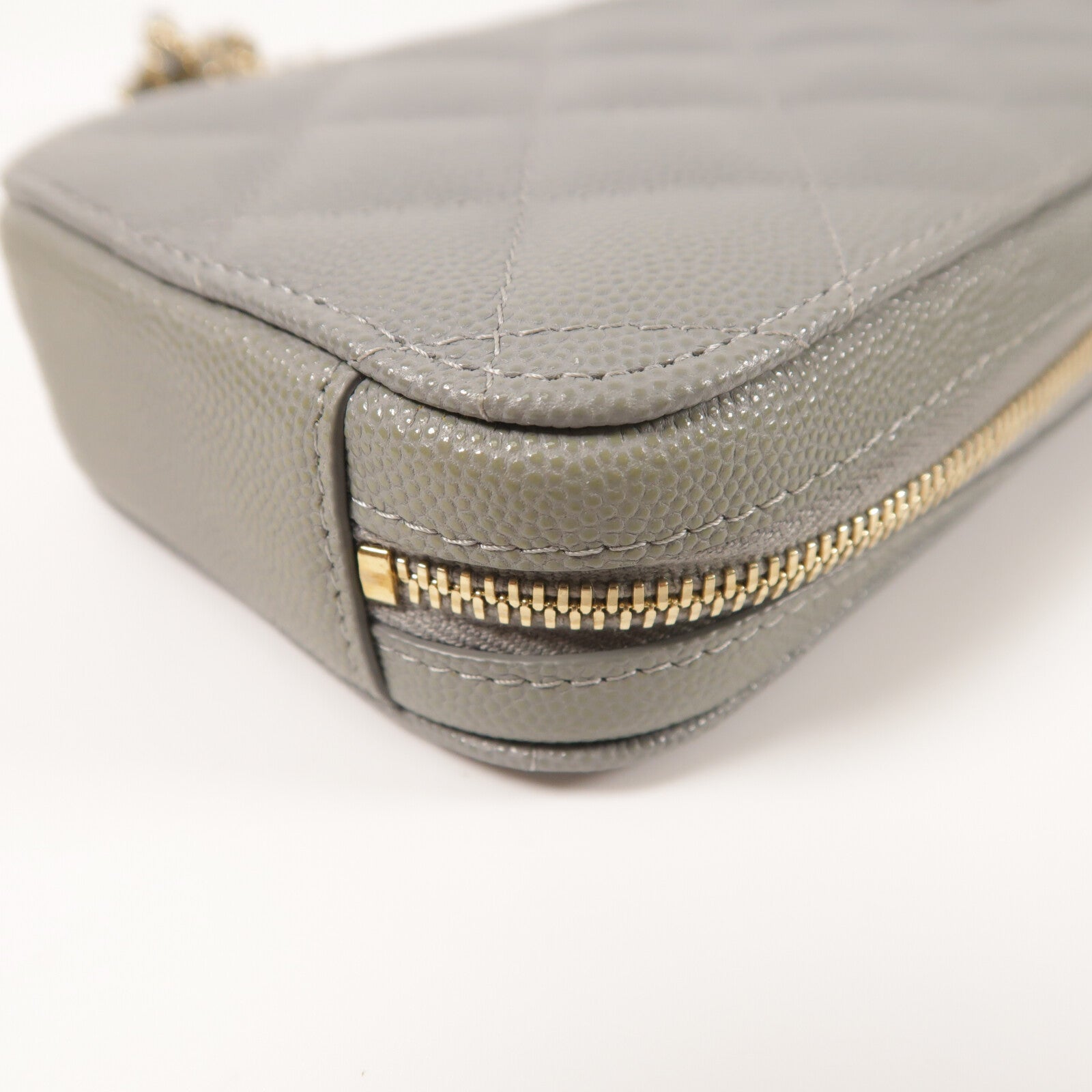 CHANEL 牛皮皮革Phone Bag金扣鏈帶肩背袋