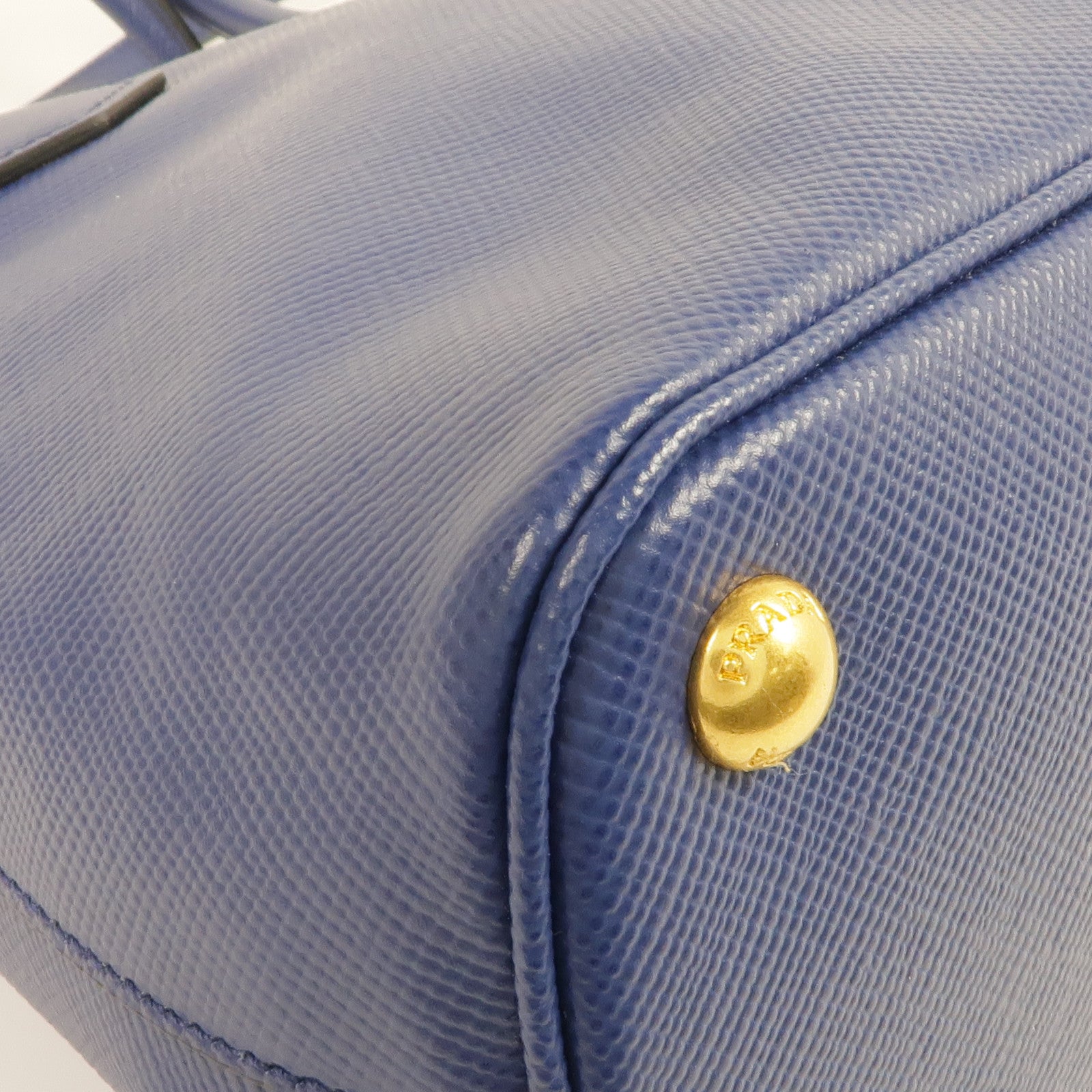 PRADA Saffiano皮革Lux Dome Bag金扣手挽肩背兩用袋