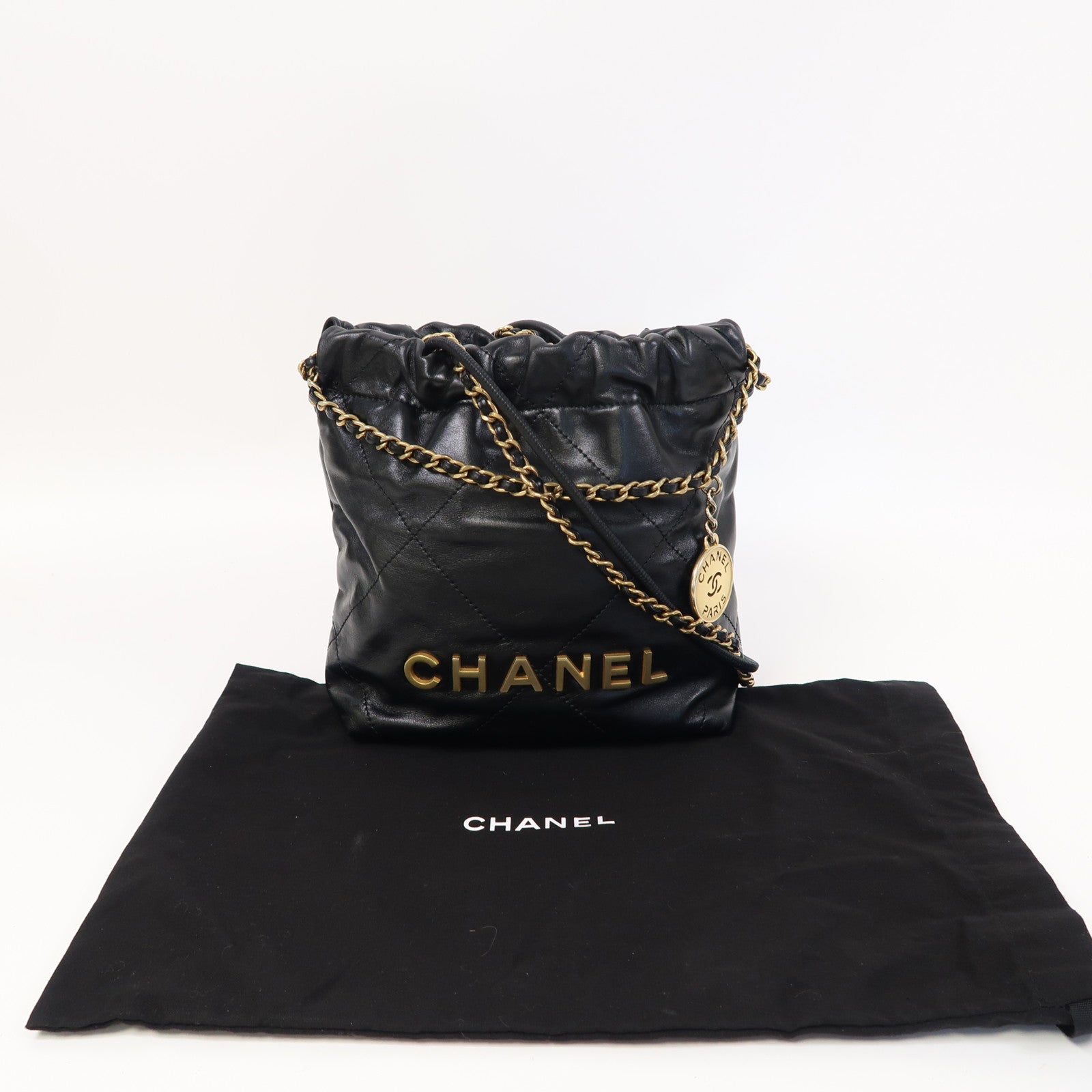 CHANEL 菱格牛皮皮革Mini 22鏈帶肩背袋黑色