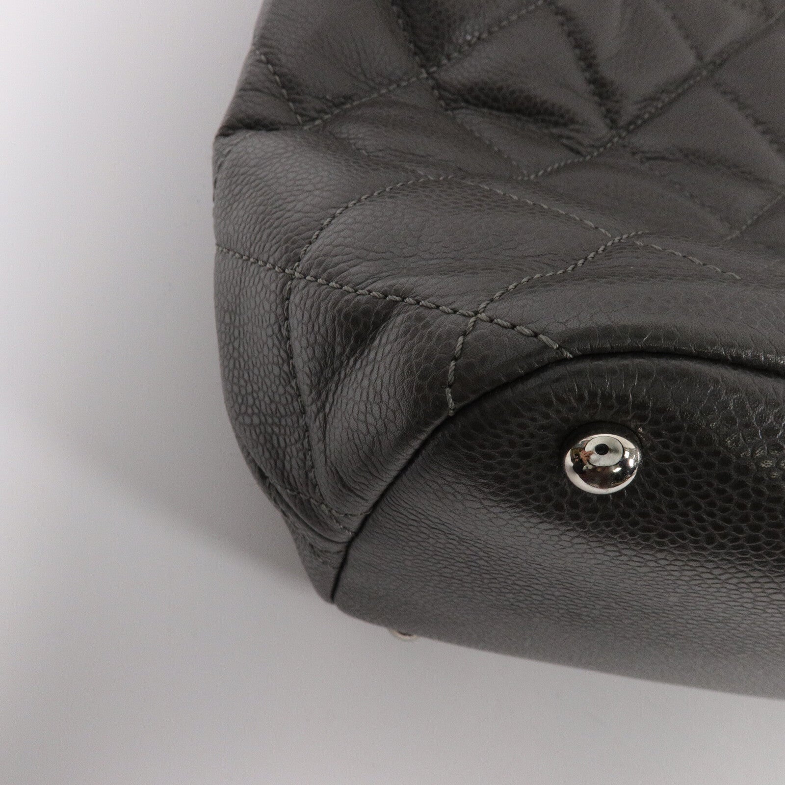 CHANEL 牛皮皮革CC Timeless Chain Tote鏈帶手挽袋