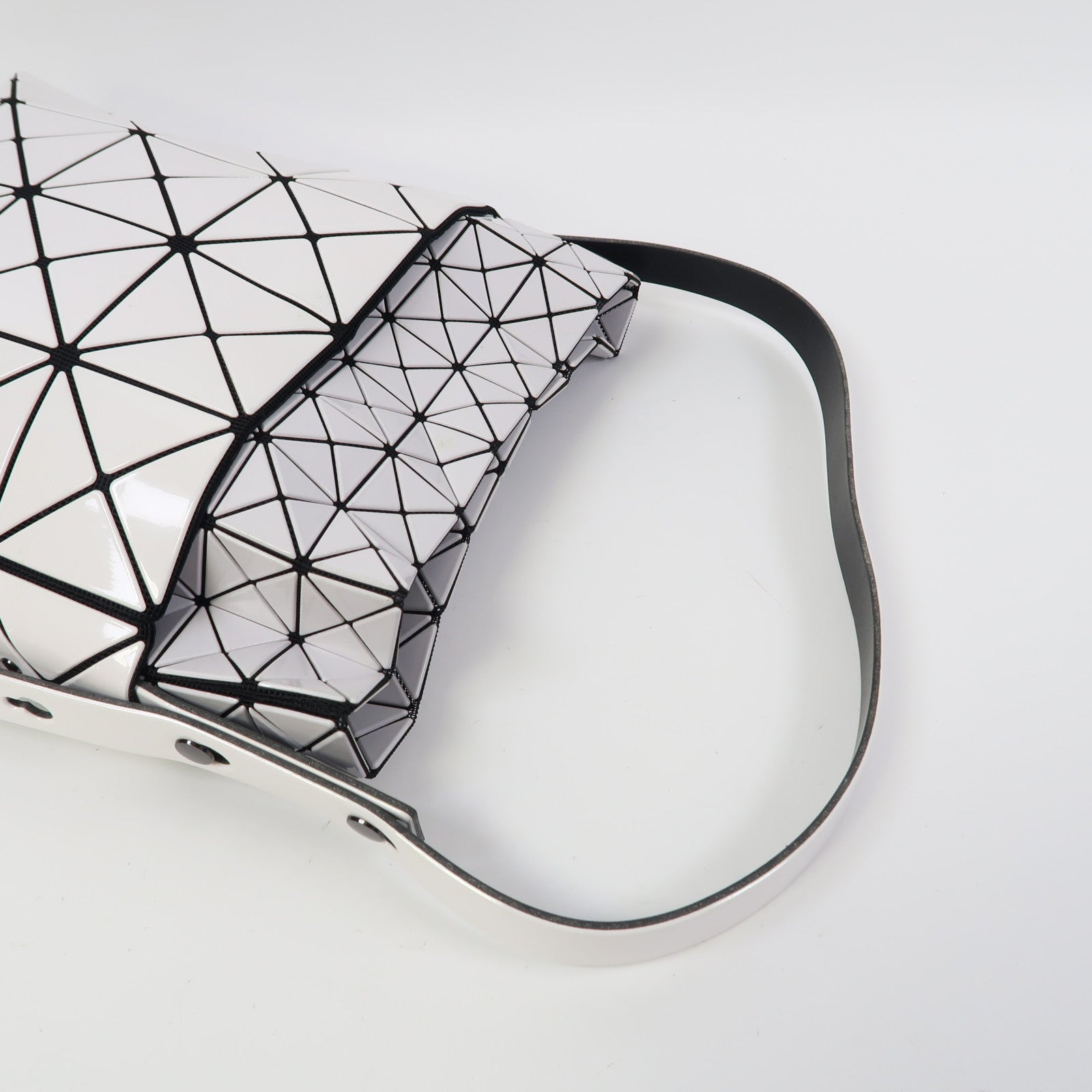 ISSEY MIYAKE PVC Shoulder Bag肩背袋白色