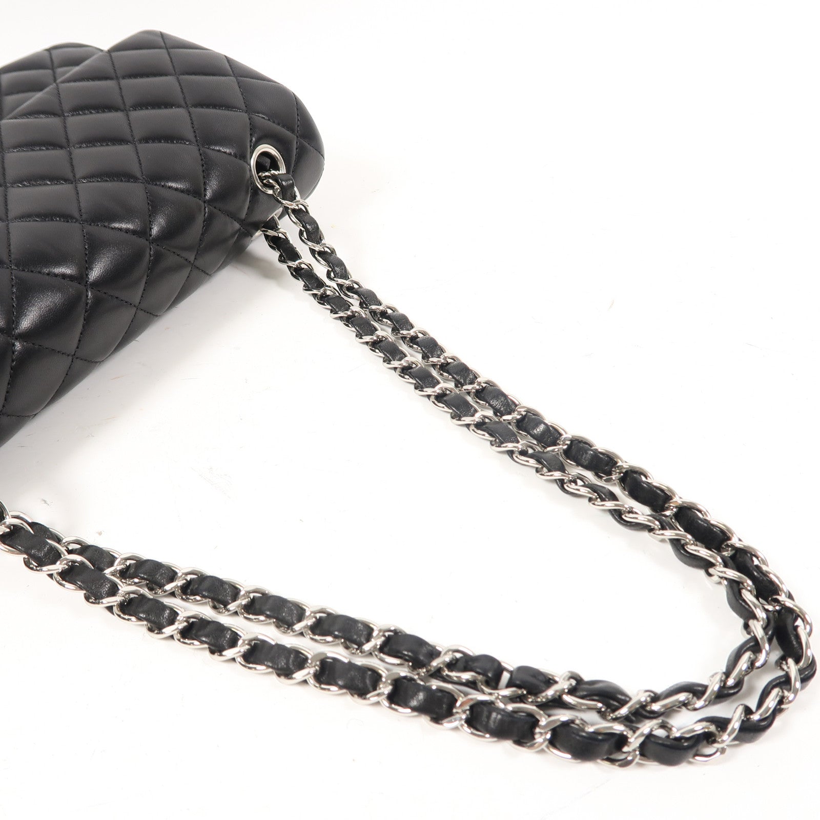 CHANEL 菱格羊皮皮革Classic 25cm銀扣鏈帶肩背袋黑色