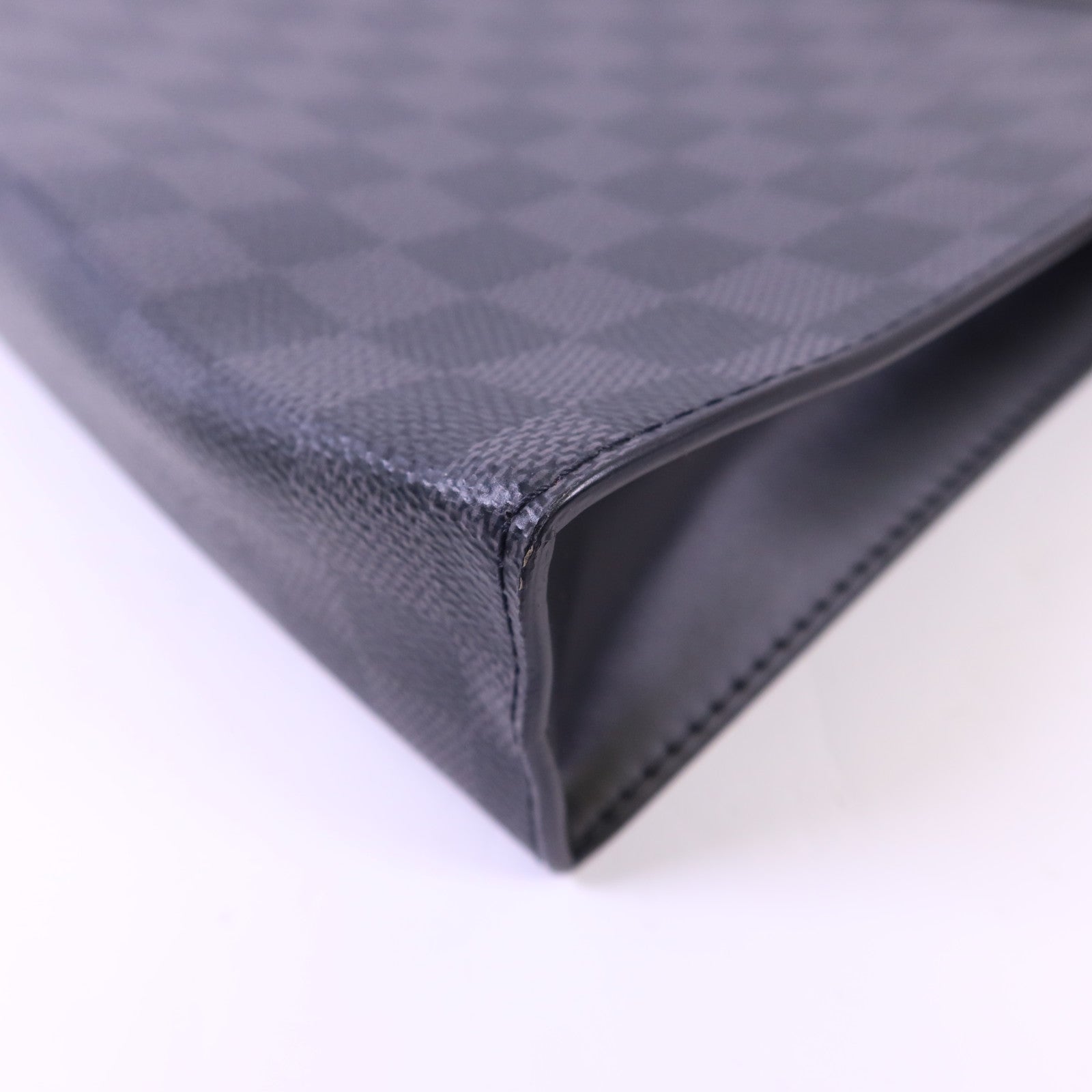 LOUIS VUITTON Damier Graphite Pochette Voyage MM銀扣小袋