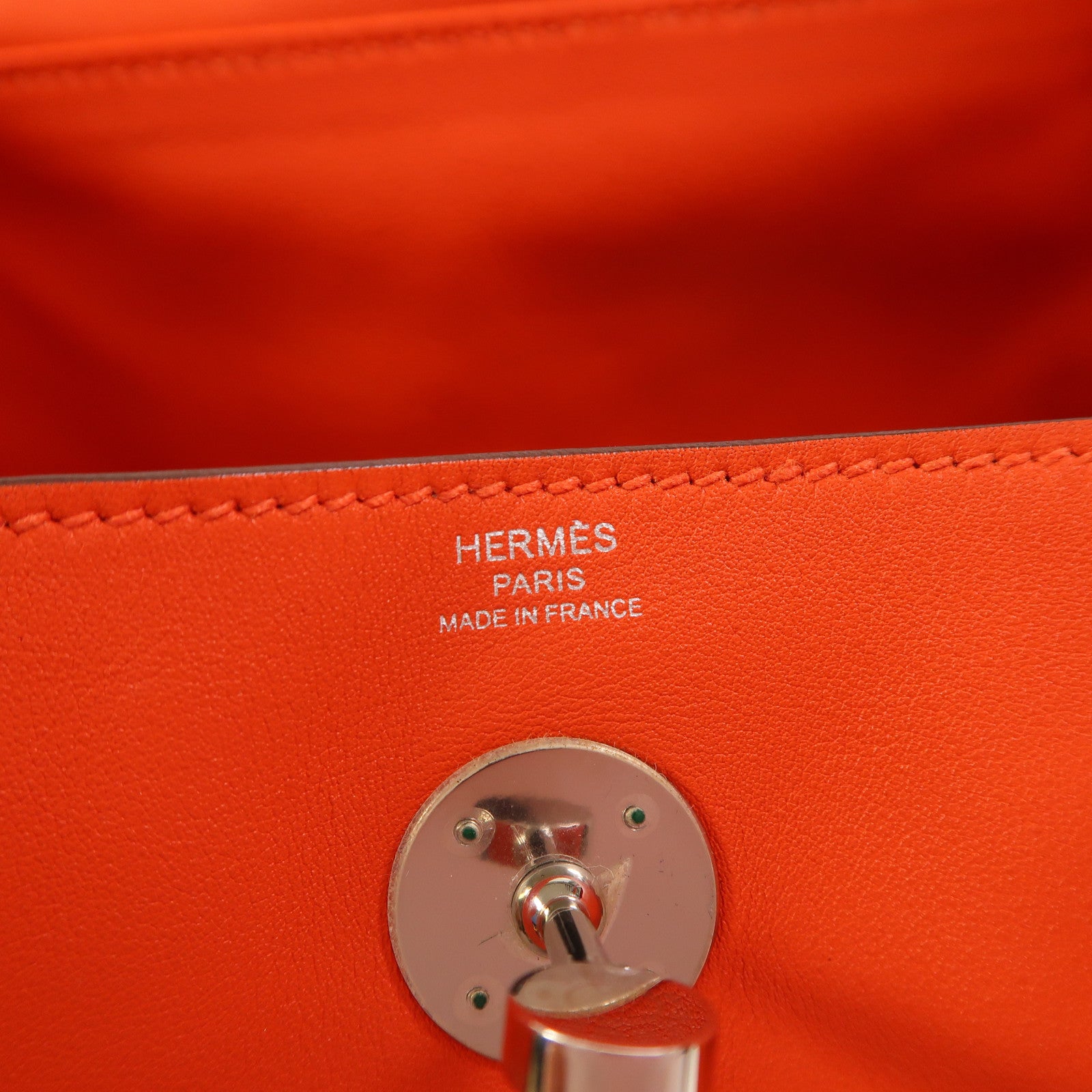 HERMES Swift皮革Lindy 26銀扣手挽肩背兩用袋Capucine