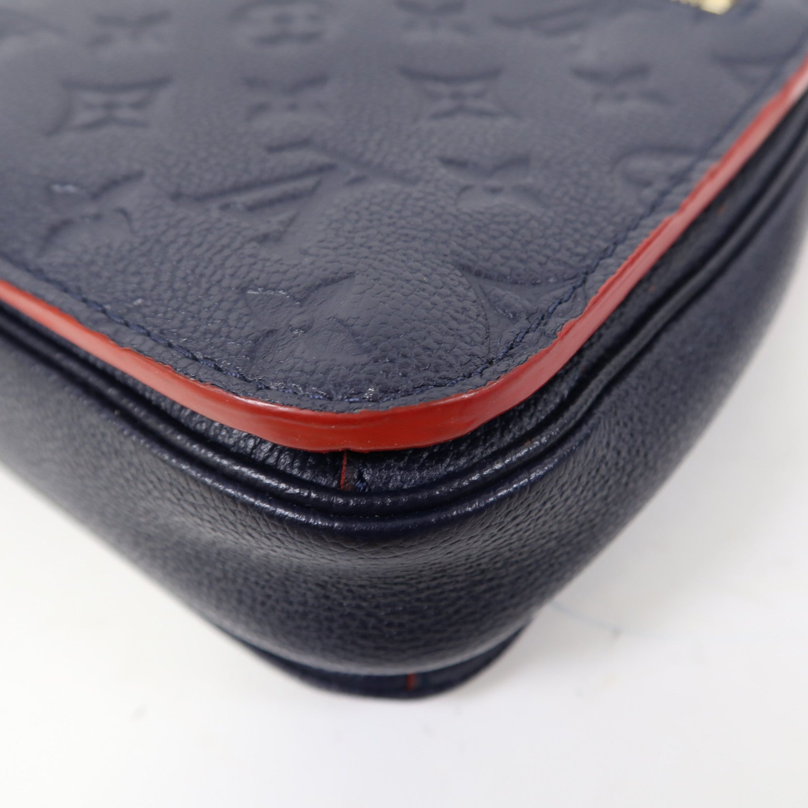 LOUIS VUITTON Monogram Empreinte Pochette Metis金扣手挽肩背兩用袋藍色