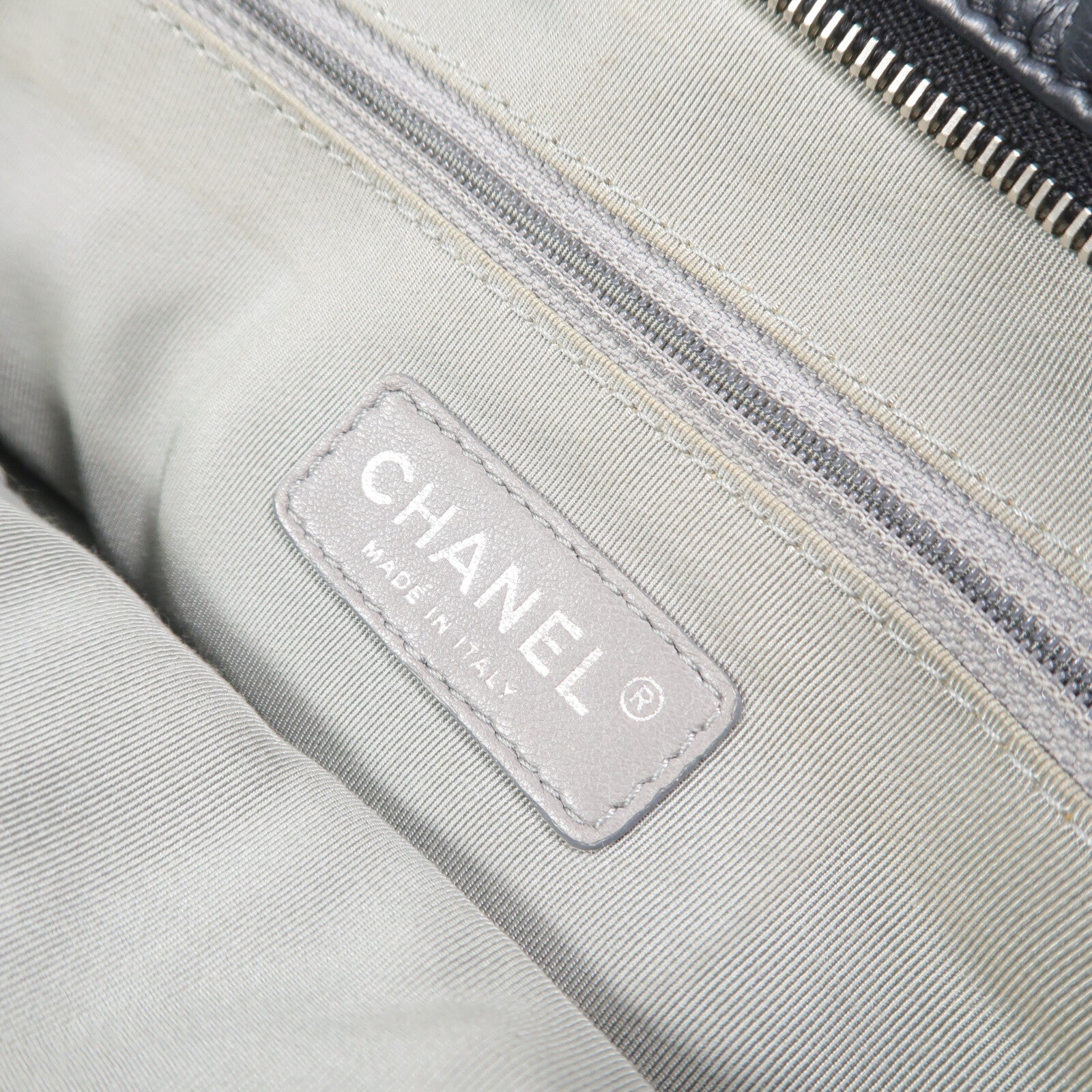 CHANEL 牛皮皮革Shoulder Bag鏈帶肩背袋