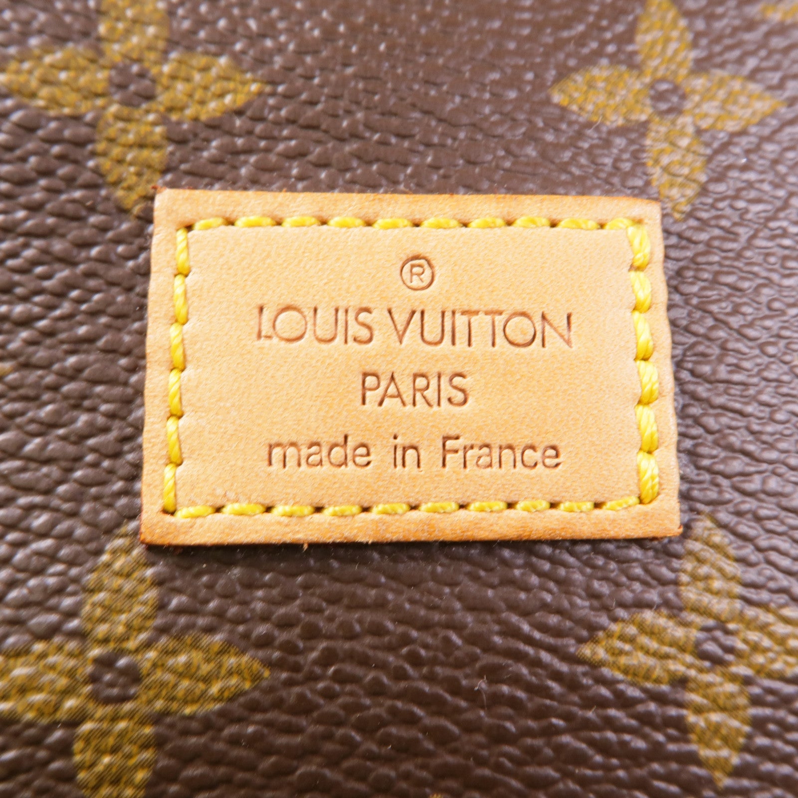 LOUIS VUITTON Monogram Saumur 30金扣肩背袋