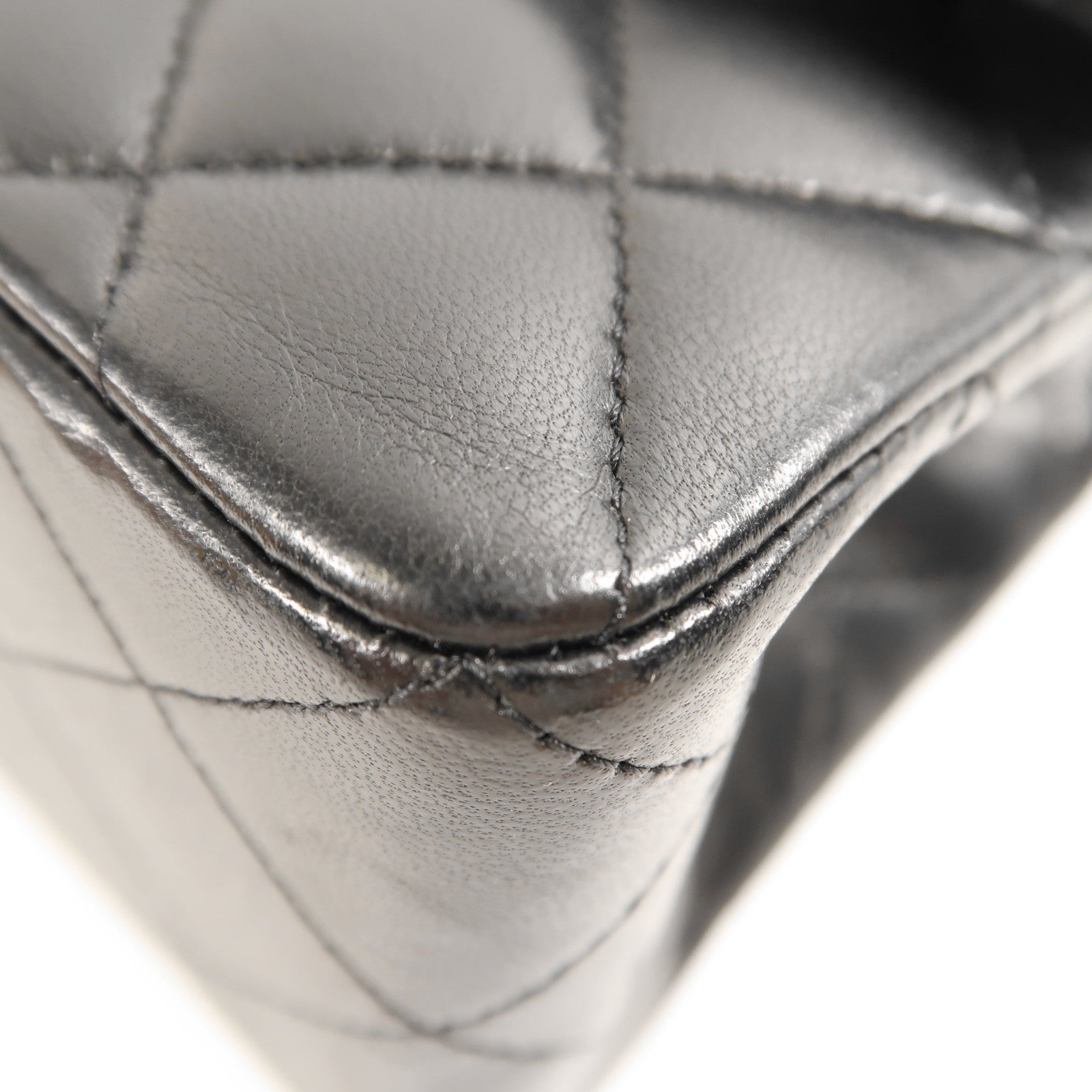 CHANEL 【激減優惠】羊皮皮革Classic 23銀扣鏈帶肩背袋