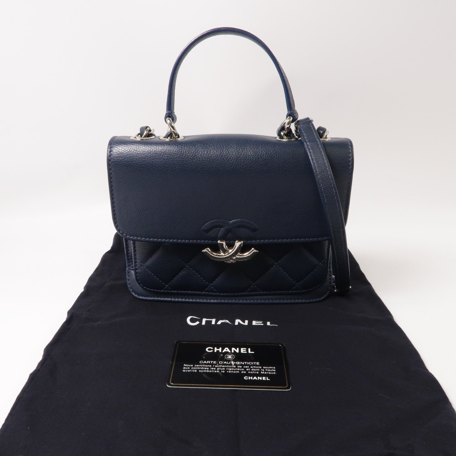 CHANEL 菱格牛皮皮革Chain Shoulder銀扣鏈帶肩背袋藍色