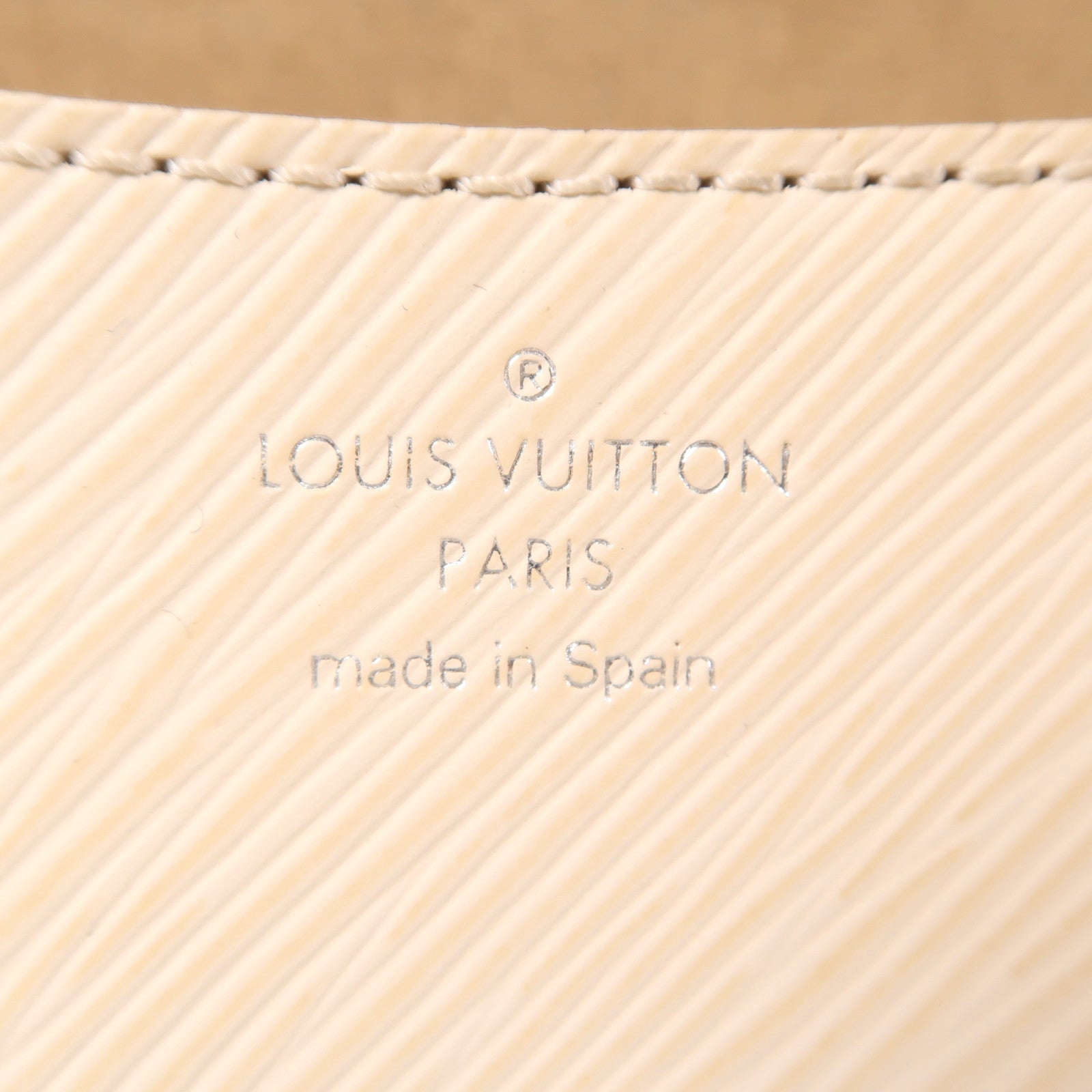 LOUIS VUITTON 【激減優惠】Epi Buci銀扣肩背袋米色