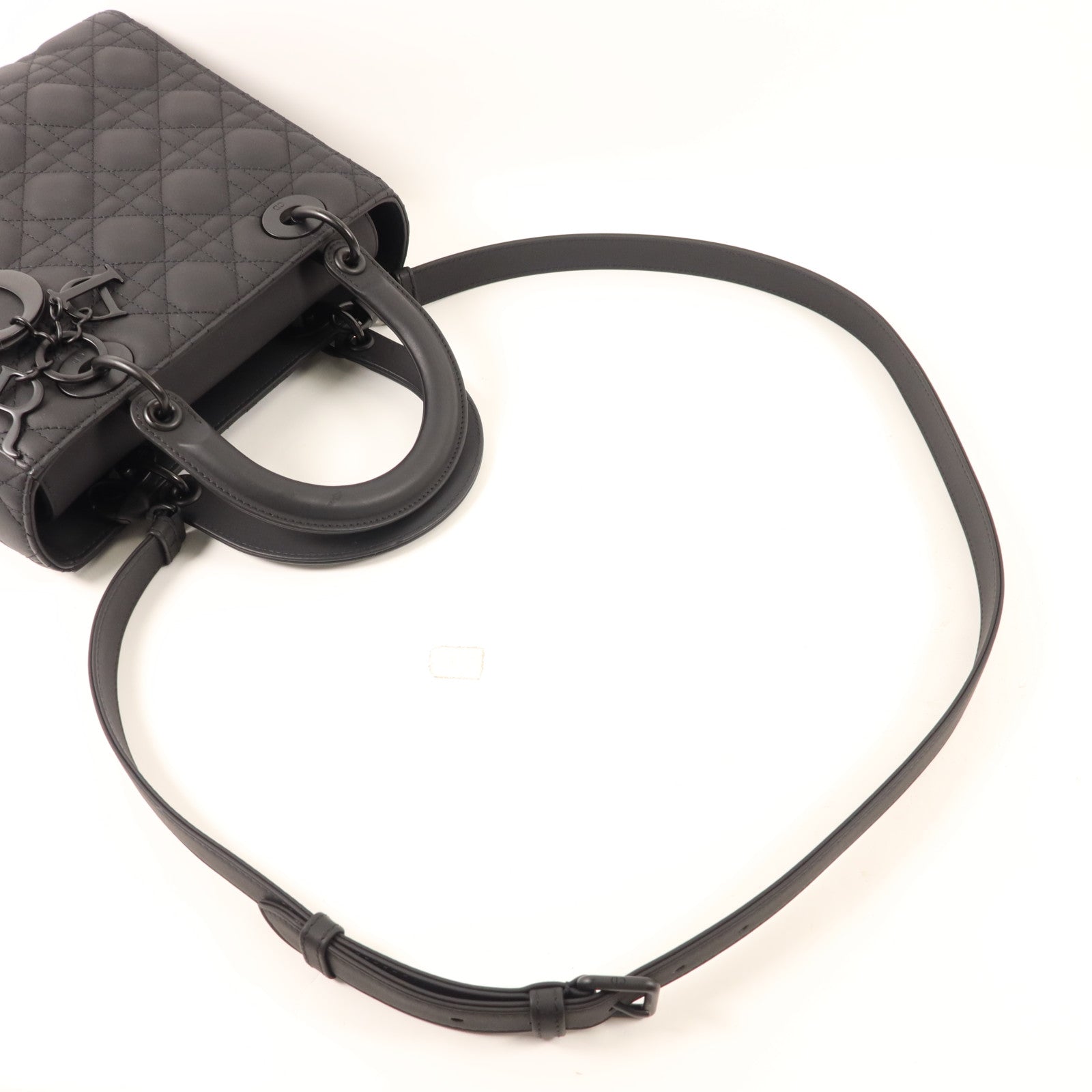 Dior 牛皮皮革Lady Dior Medium手挽肩背兩用袋