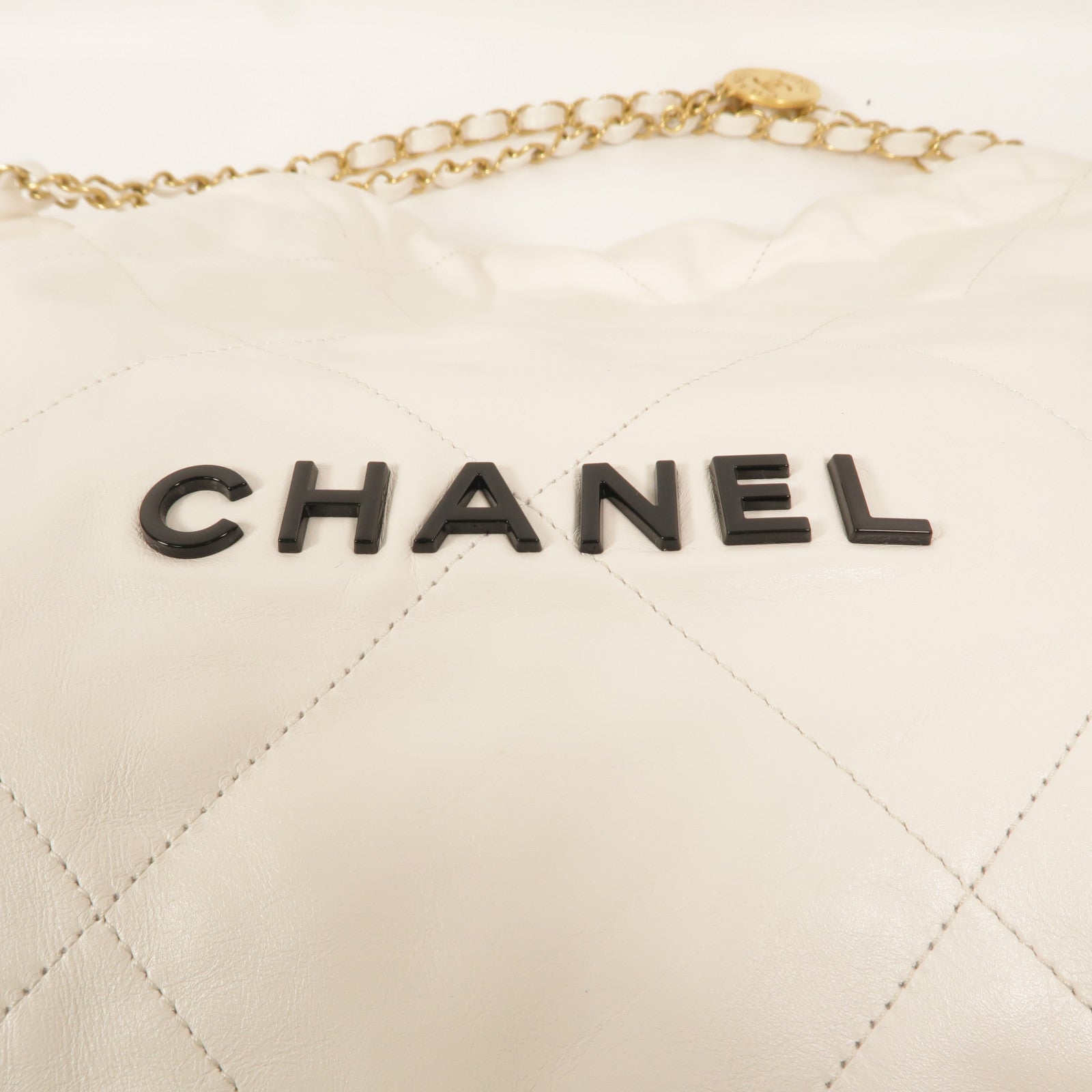 CHANEL 牛皮皮革Chanel 22 Medium肩背袋