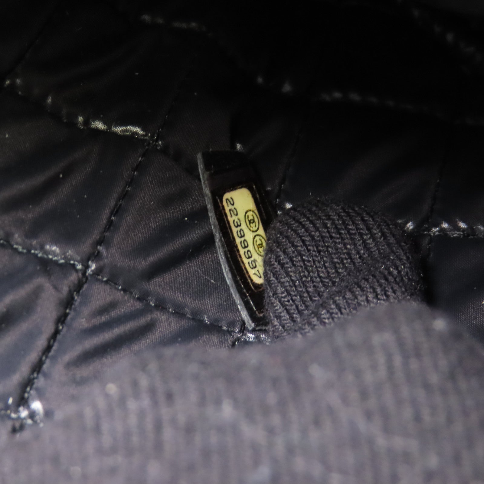 CHANEL 羊皮皮革Clutch銀扣手拿包