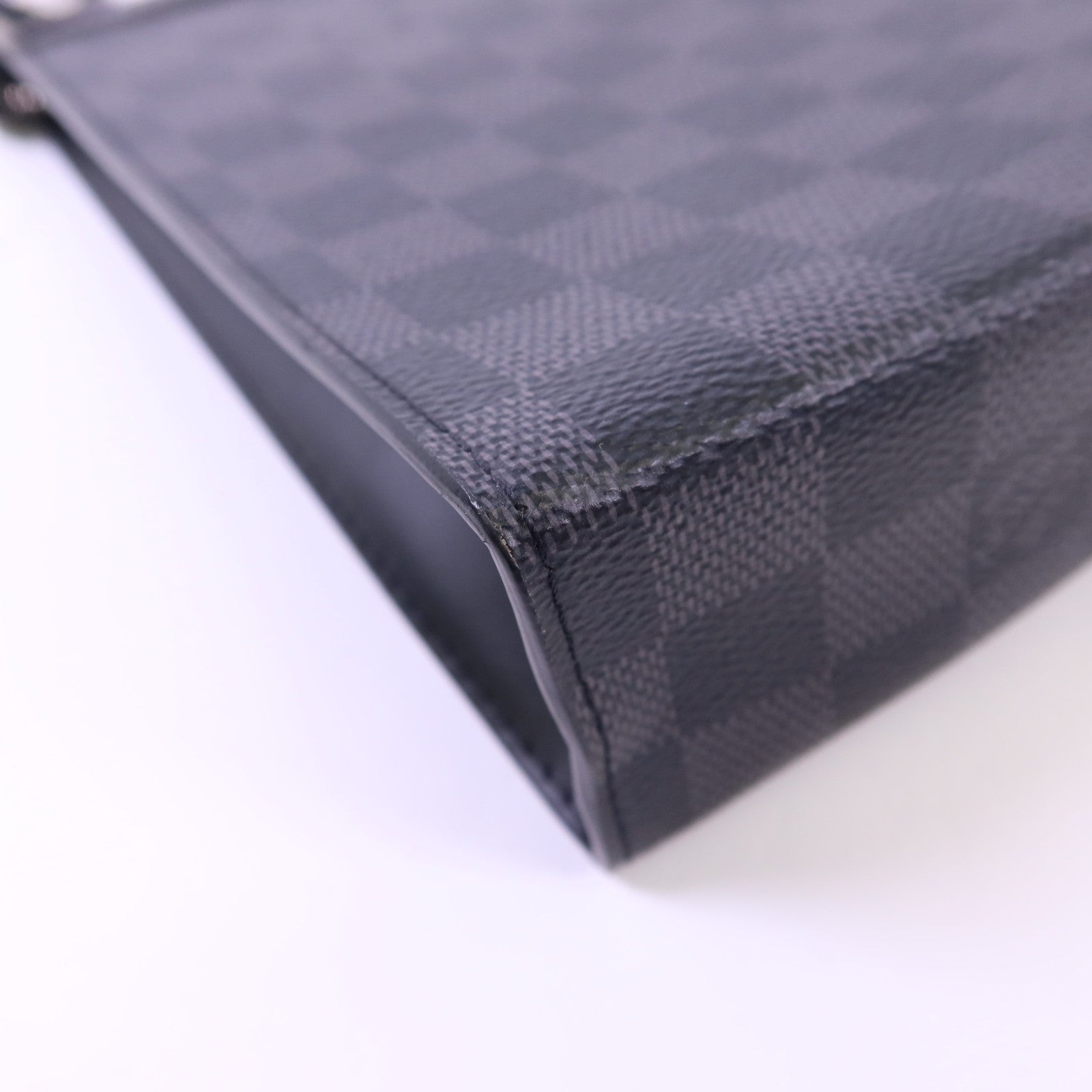 LOUIS VUITTON Damier Graphite Pochette Voyage MM銀扣小袋