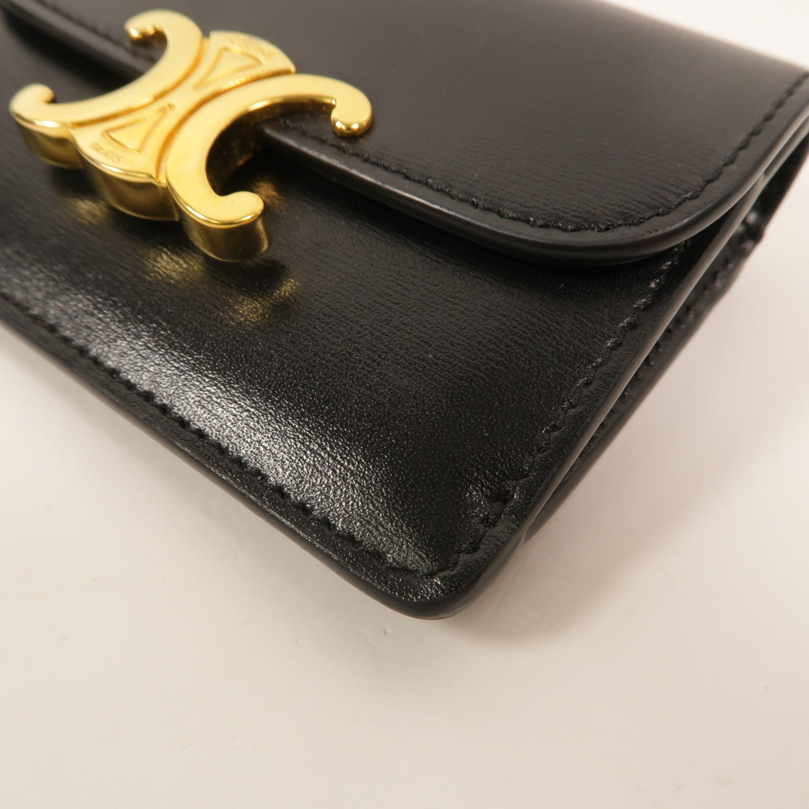 CELINE 牛皮皮革Card Holder With Flap Triomphe卡片套