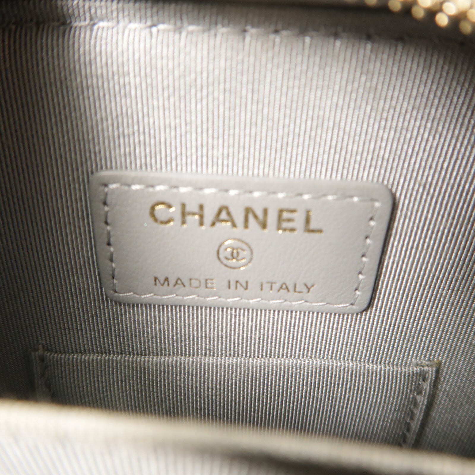 CHANEL 牛皮皮革Phone Bag金扣鏈帶肩背袋