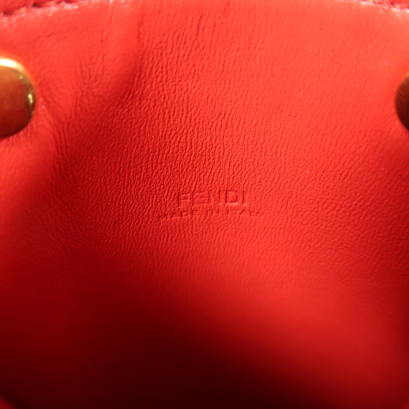 FENDI 牛皮皮革Peekaboo Phone Pouch電話肩背袋