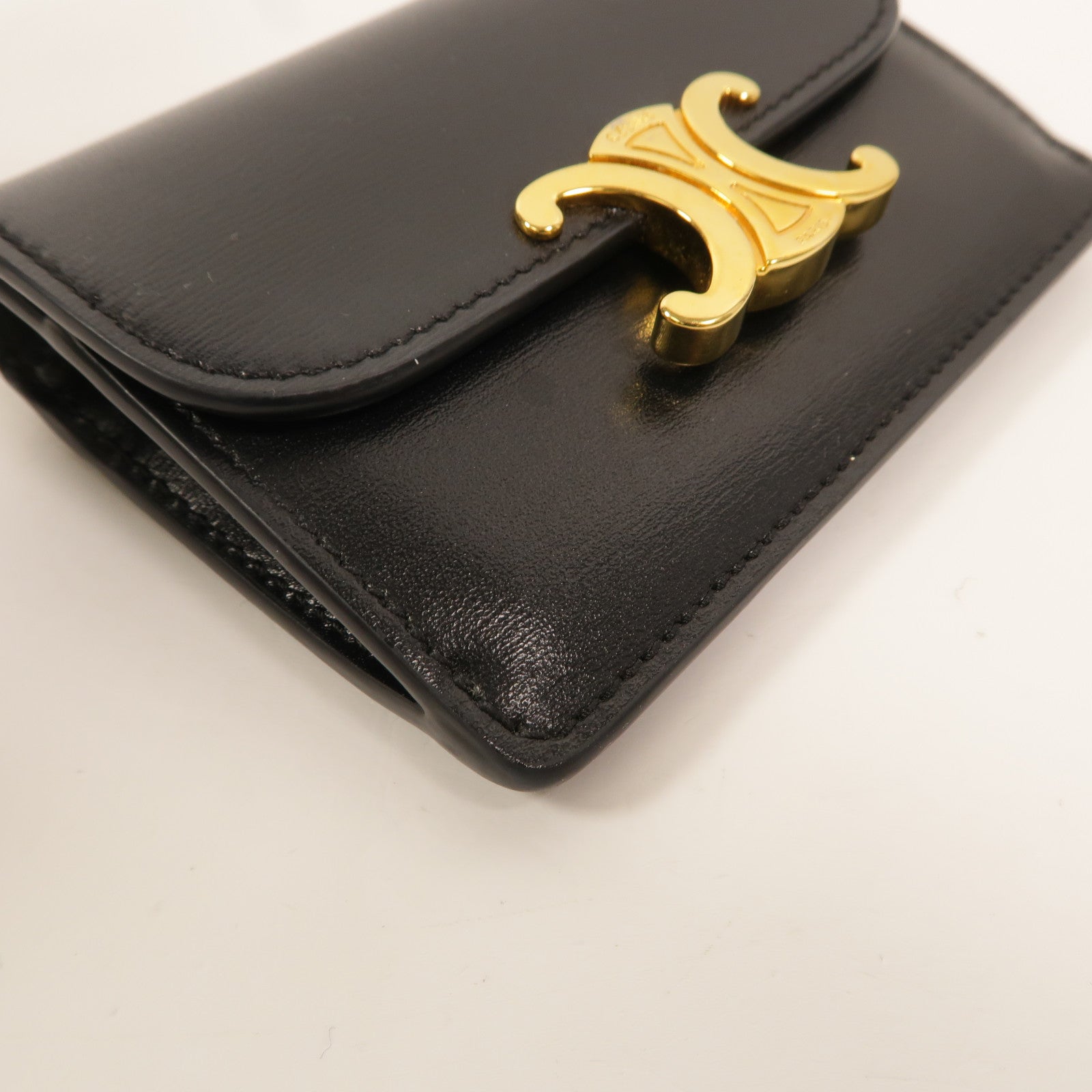 CELINE 牛皮皮革Card Holder With Flap Triomphe卡片套