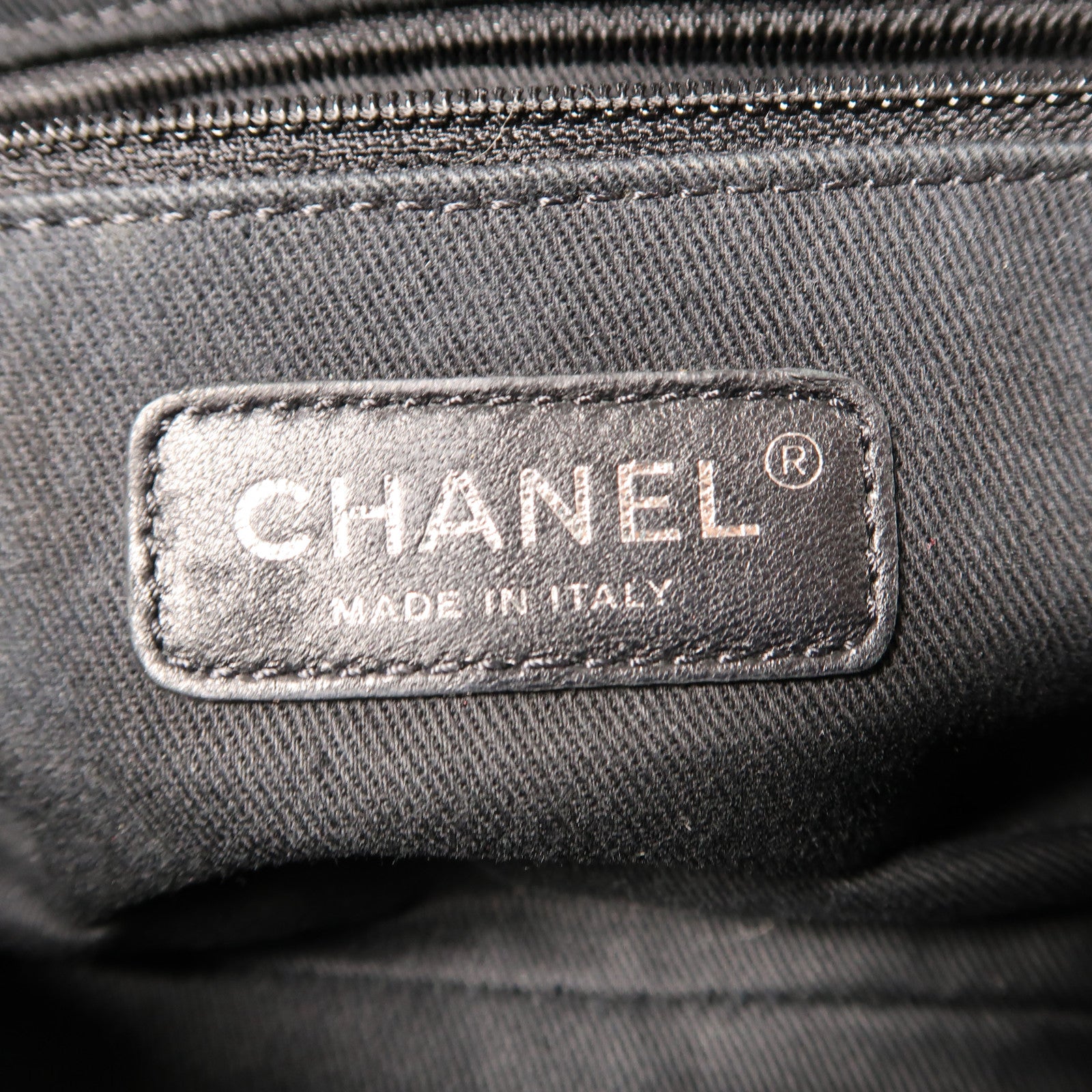 CHANEL 菱格牛皮皮革Chain Shoulder銀扣鏈帶肩背袋紅色