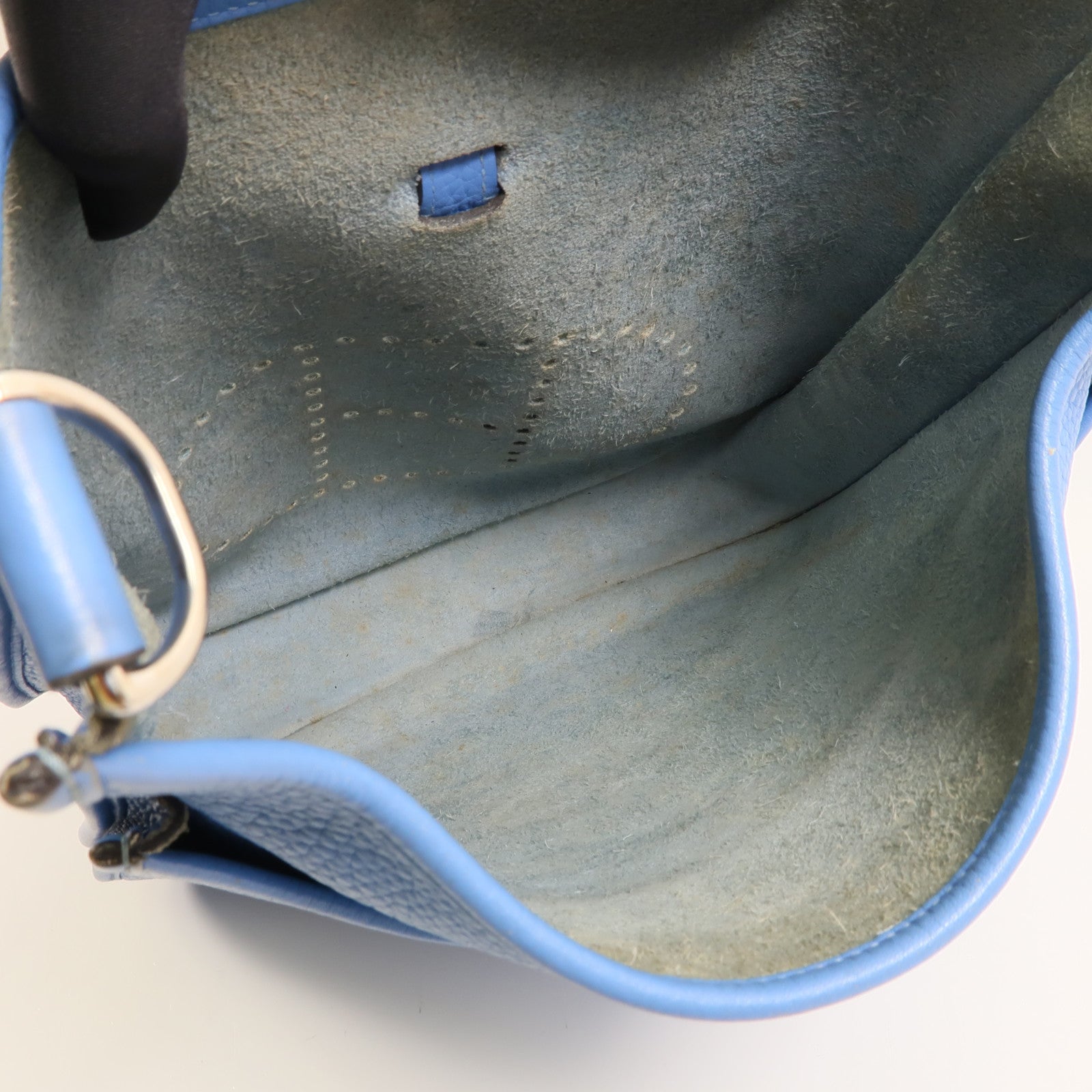 HERMES PHW Evelyne PM Shoulder Bag Taurillon Clemence Leather Bleu Paradis