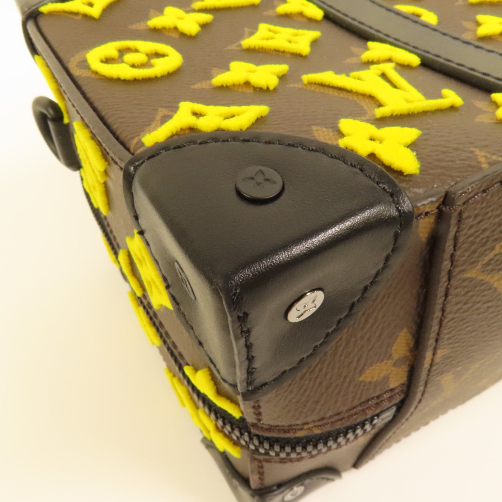 LOUIS VUITTON Monogram Tuffetage Jaune Trunk Speedy手挽肩背兩用袋