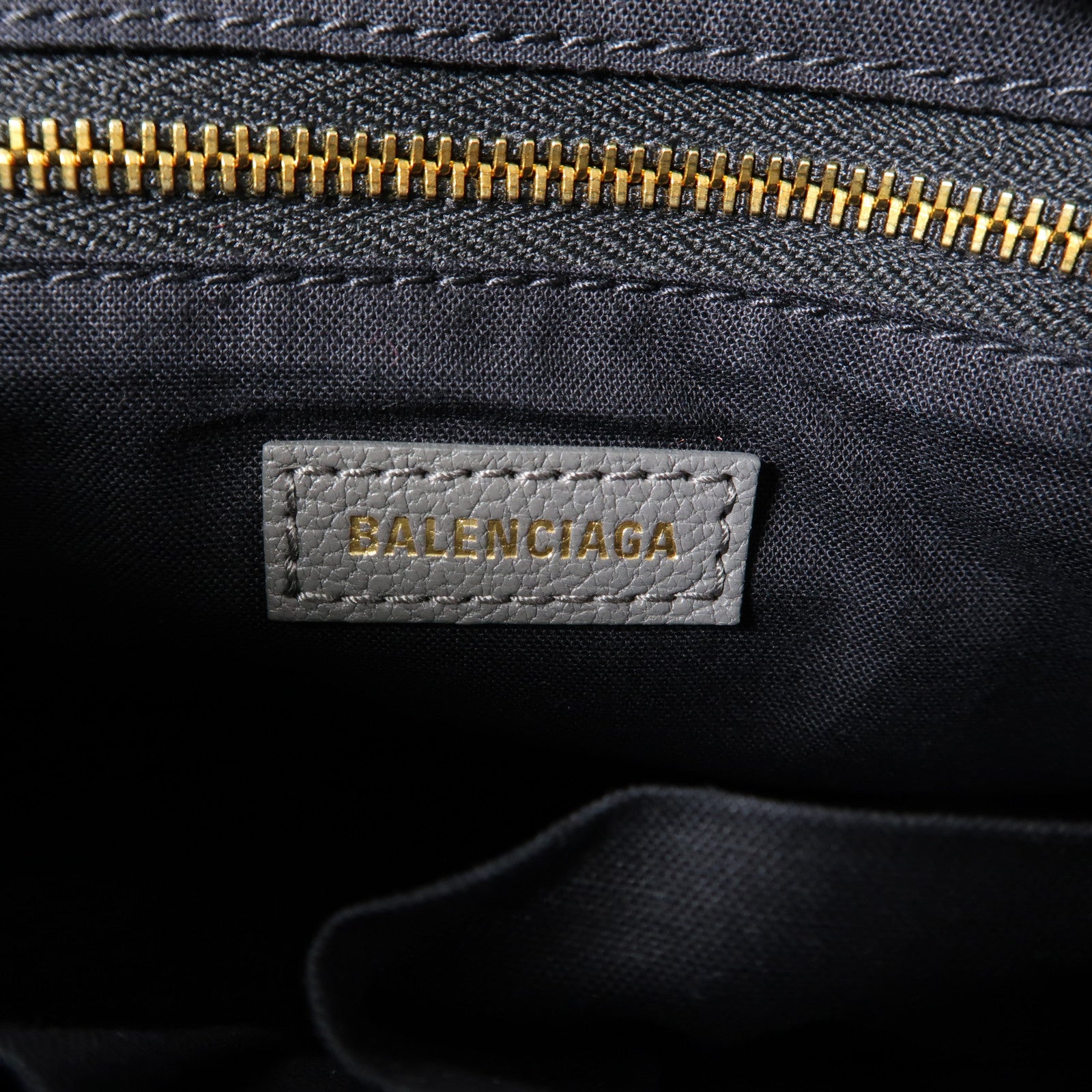BALENCIAGA 牛皮皮革Classic City Bag金扣手挽肩背兩用袋灰色