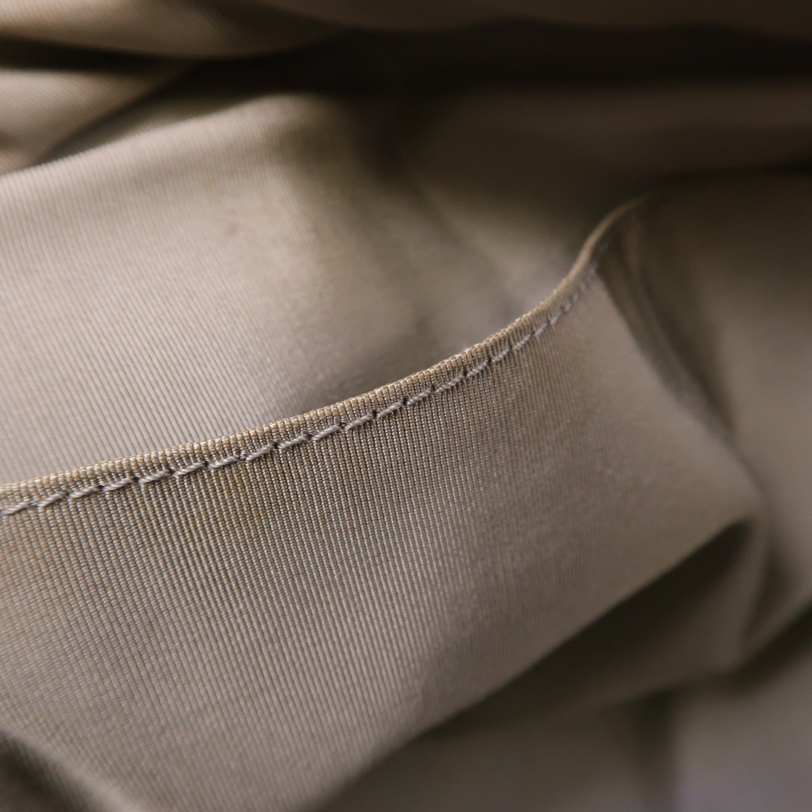 CHANEL 尼龍Chain Shoulder銀扣鏈帶肩背袋