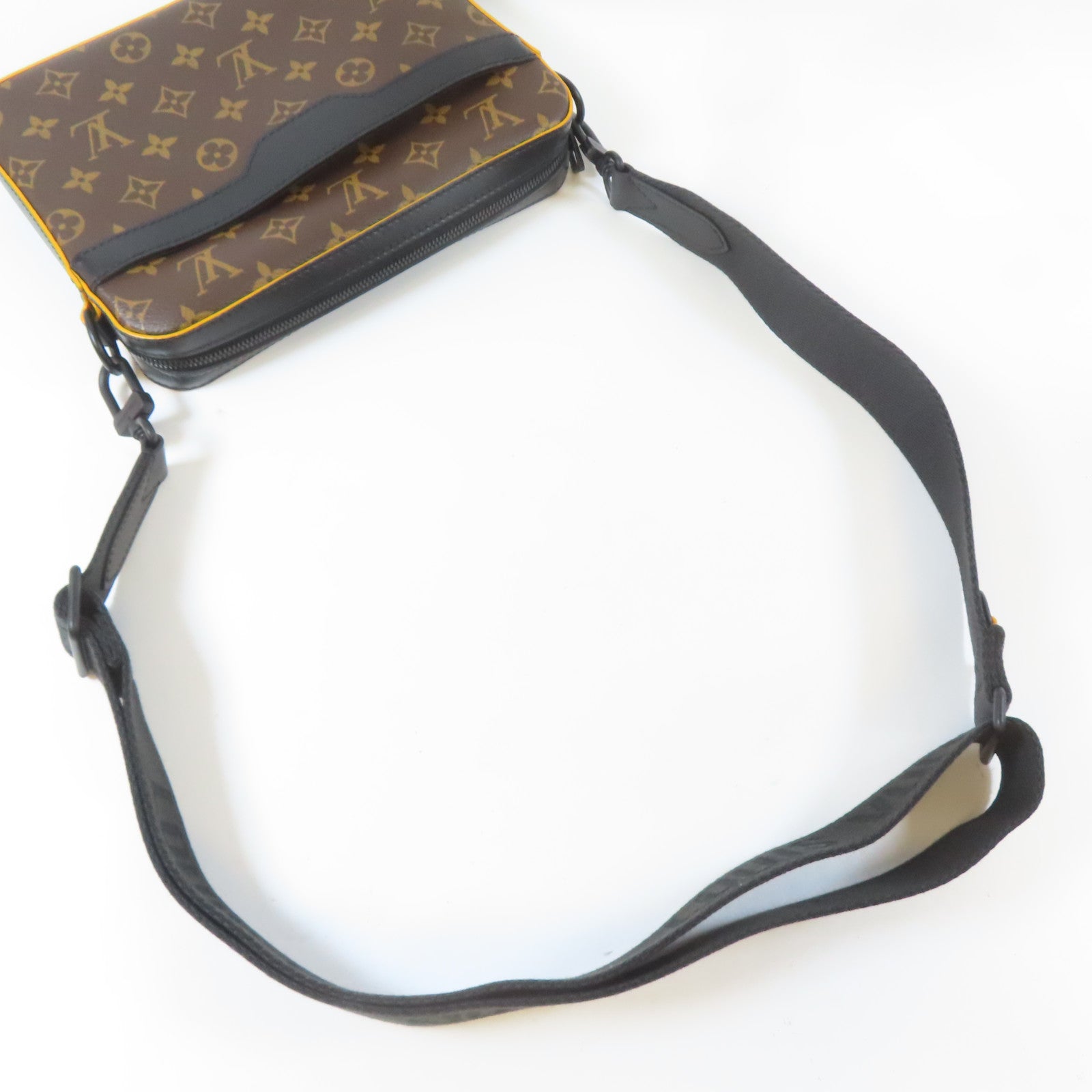 LOUIS VUITTON Monogram Trio肩背袋黑色/啡色