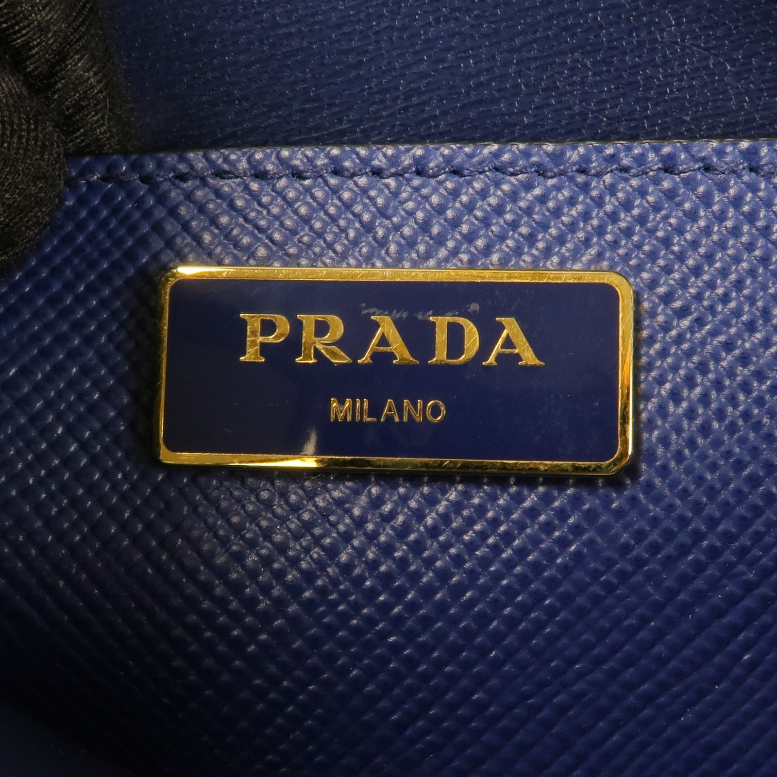 PRADA Saffiano皮革Lux Dome Bag金扣手挽肩背兩用袋