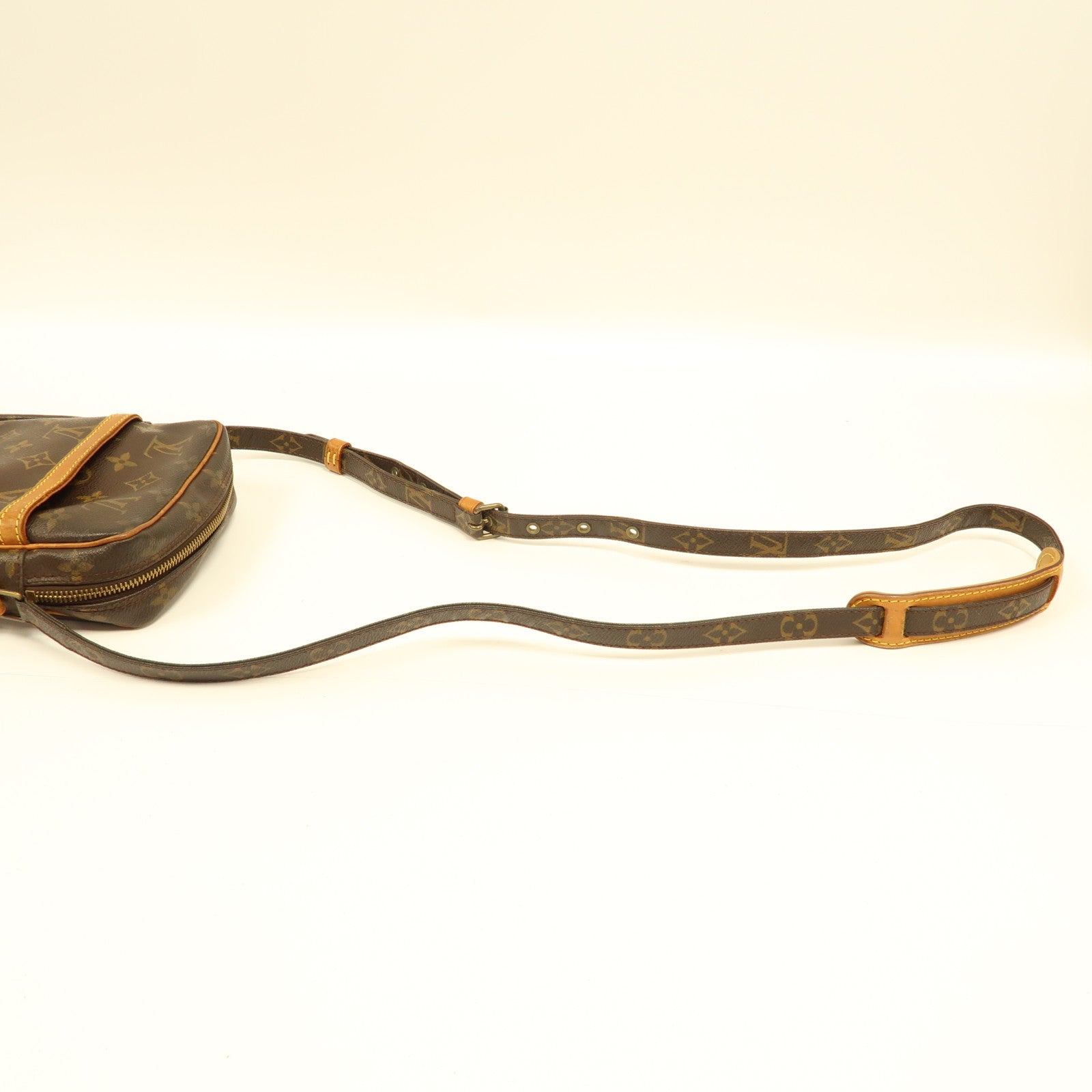 LOUIS VUITTON Monogram Danube金扣肩背袋啡色