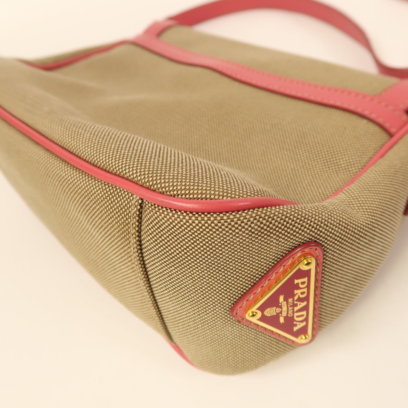 PRADA 帆布Corsaire Cloth Crossbody金扣肩背袋