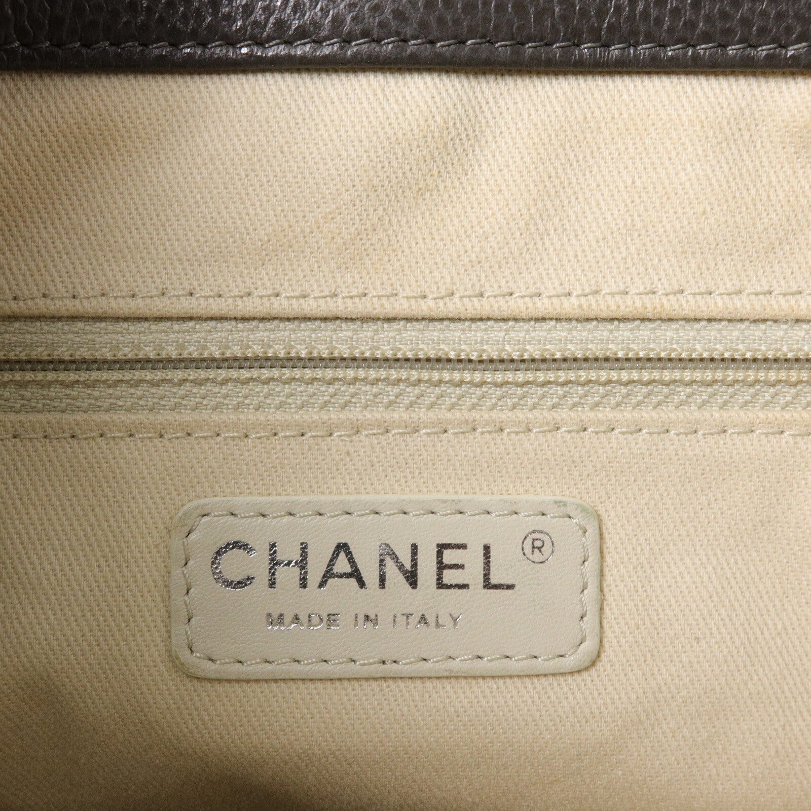 CHANEL 牛皮皮革CC Timeless Chain Tote鏈帶手挽袋