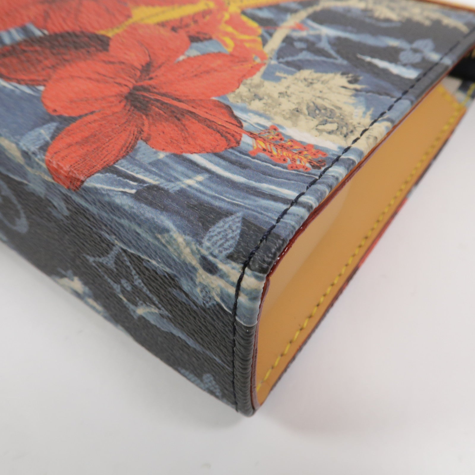 LOUIS VUITTON Monogram Surfin Gaston Wearable Wallet肩背袋