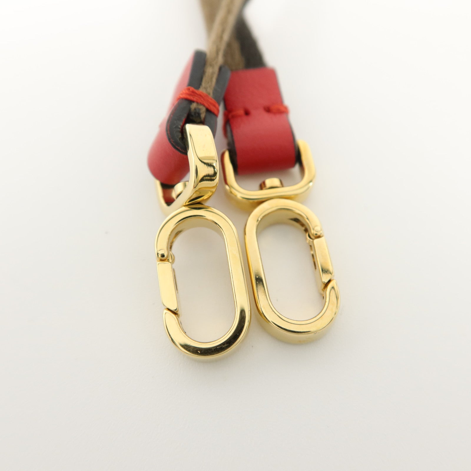FENDI 牛皮皮革Peekaboo Phone Pouch電話肩背袋