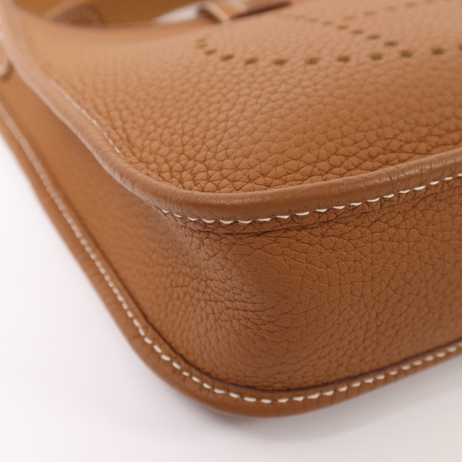 HERMES Clemence皮革Evelyne TPM金扣肩背袋Gold