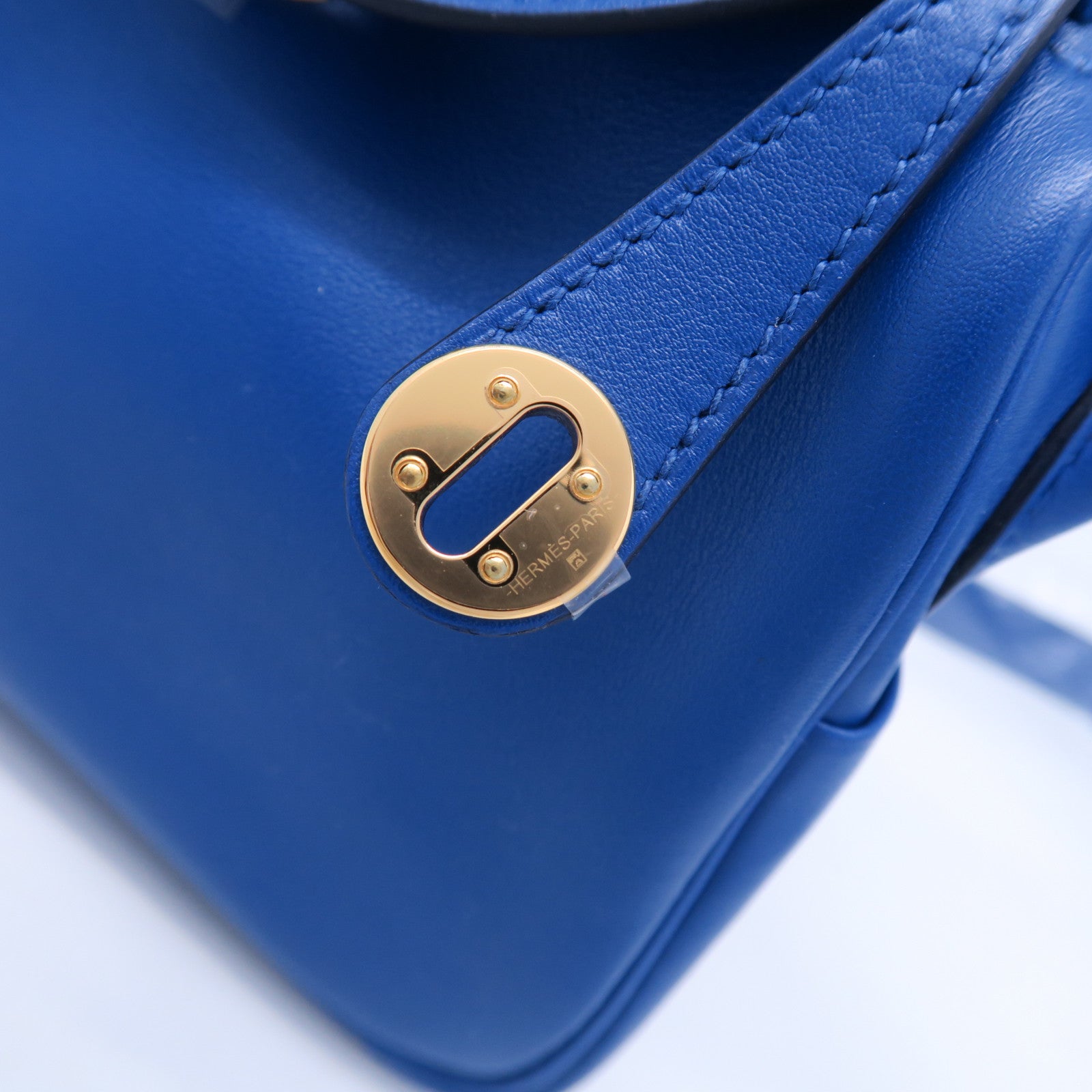 HERMES 【激減優惠】Veau Swift皮革Mini Lindy金扣肩背袋藍色
