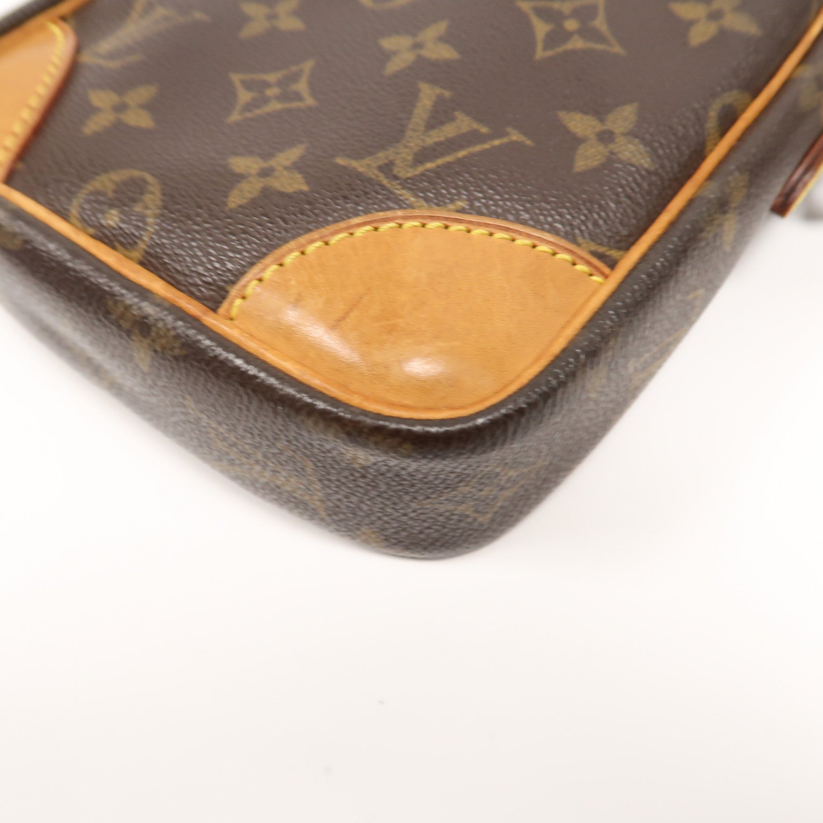 LOUIS VUITTON Monogram Danube金扣肩背袋啡色