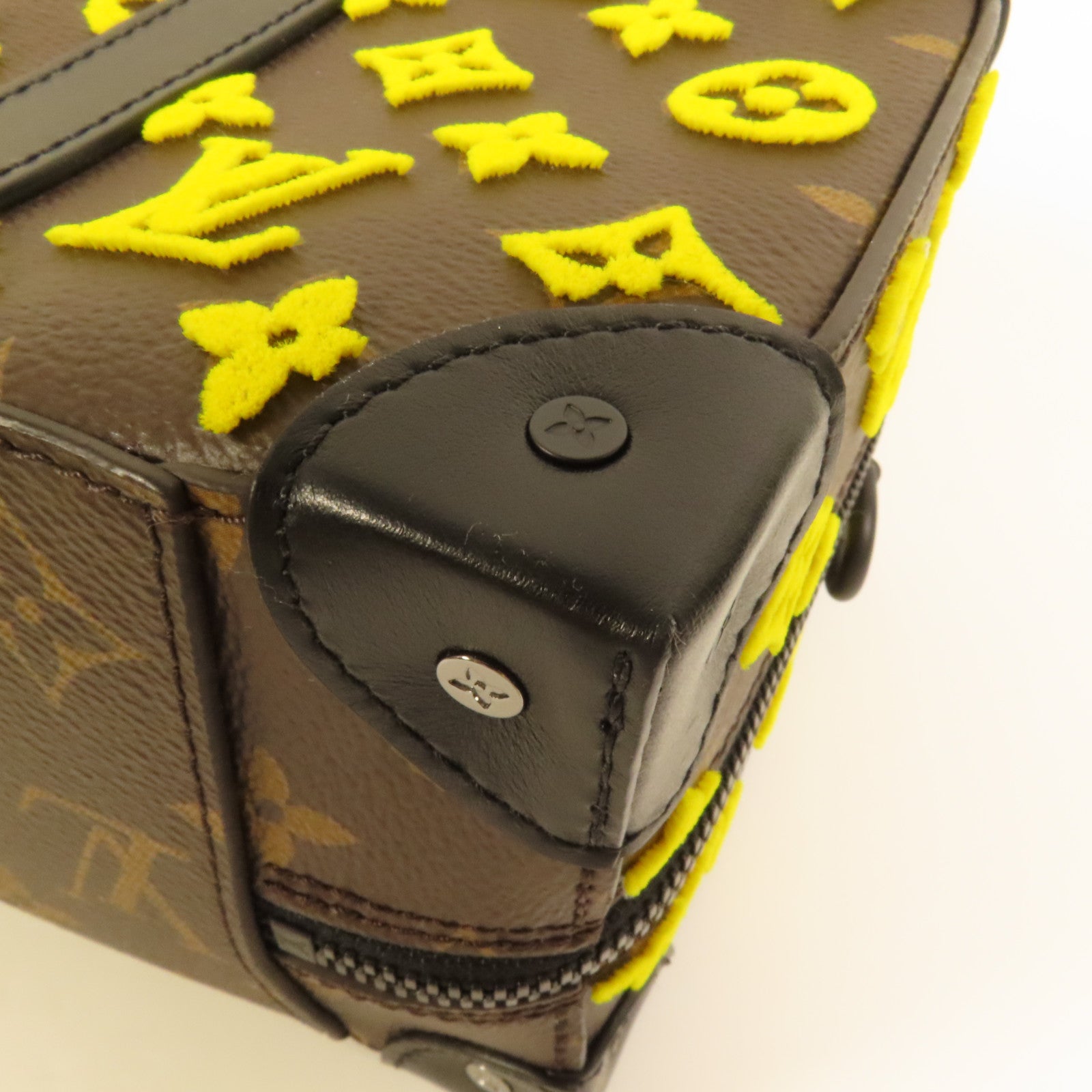 LOUIS VUITTON Monogram Tuffetage Jaune Trunk Speedy手挽肩背兩用袋