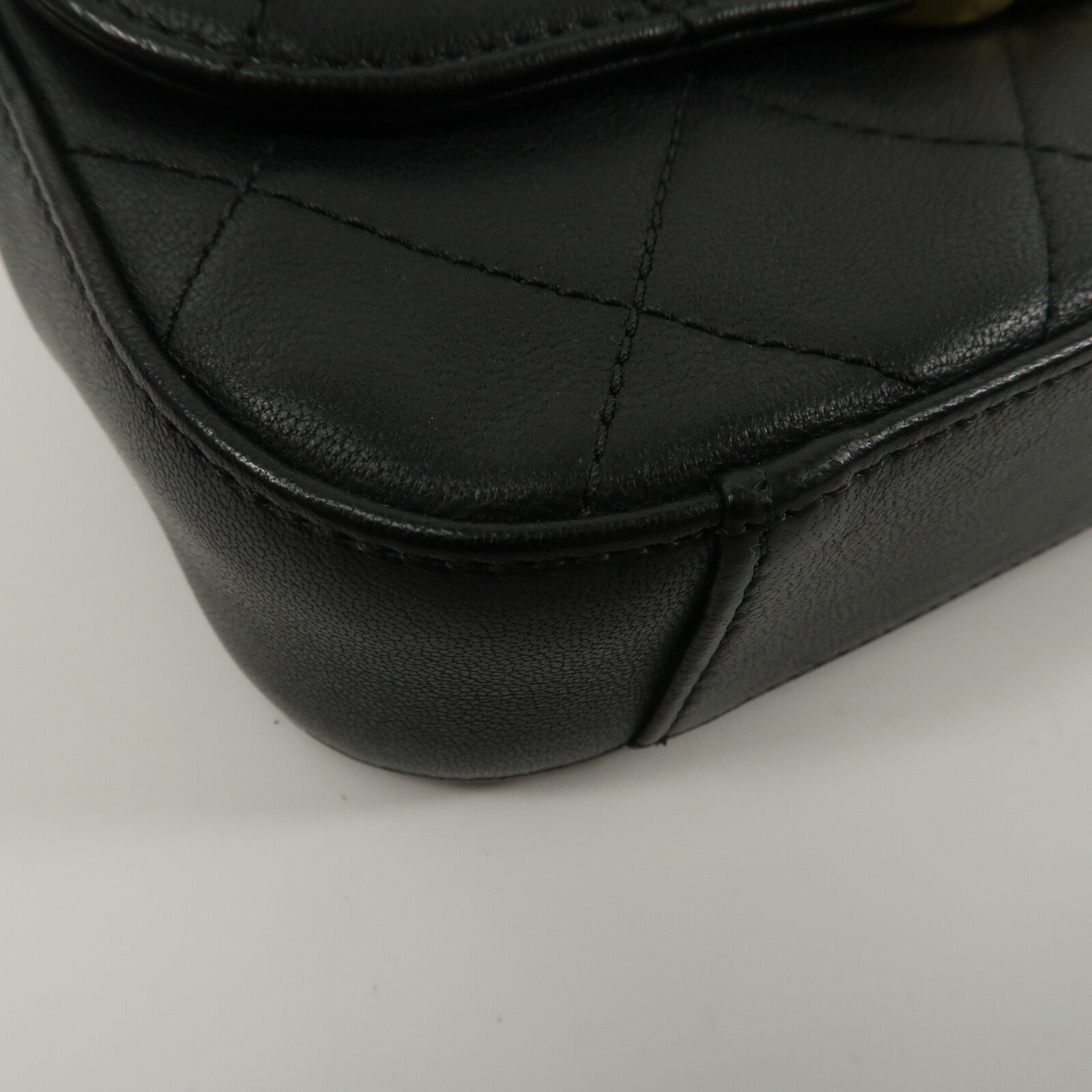 CHANEL 羊皮皮革Chanel 19 Flap Belt Bag腰包
