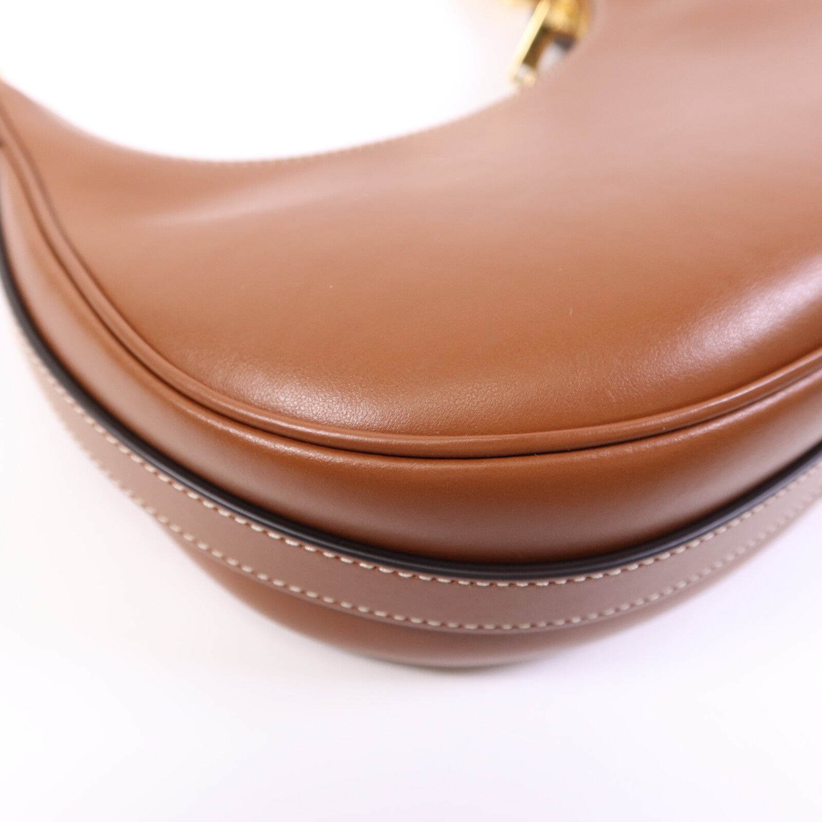 CELINE 牛皮皮革Ava金扣肩背袋
