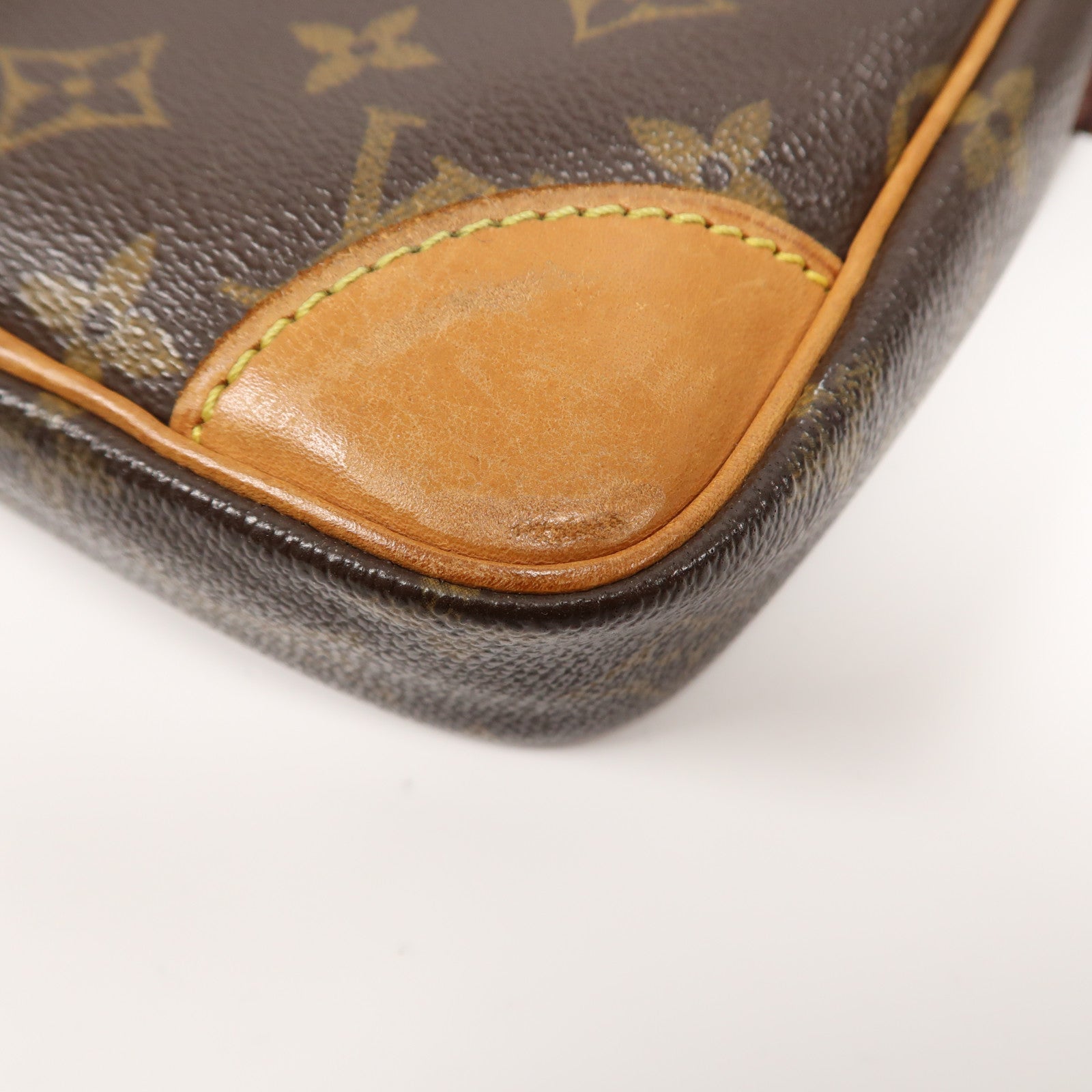 LOUIS VUITTON Monogram Danube金扣肩背袋啡色