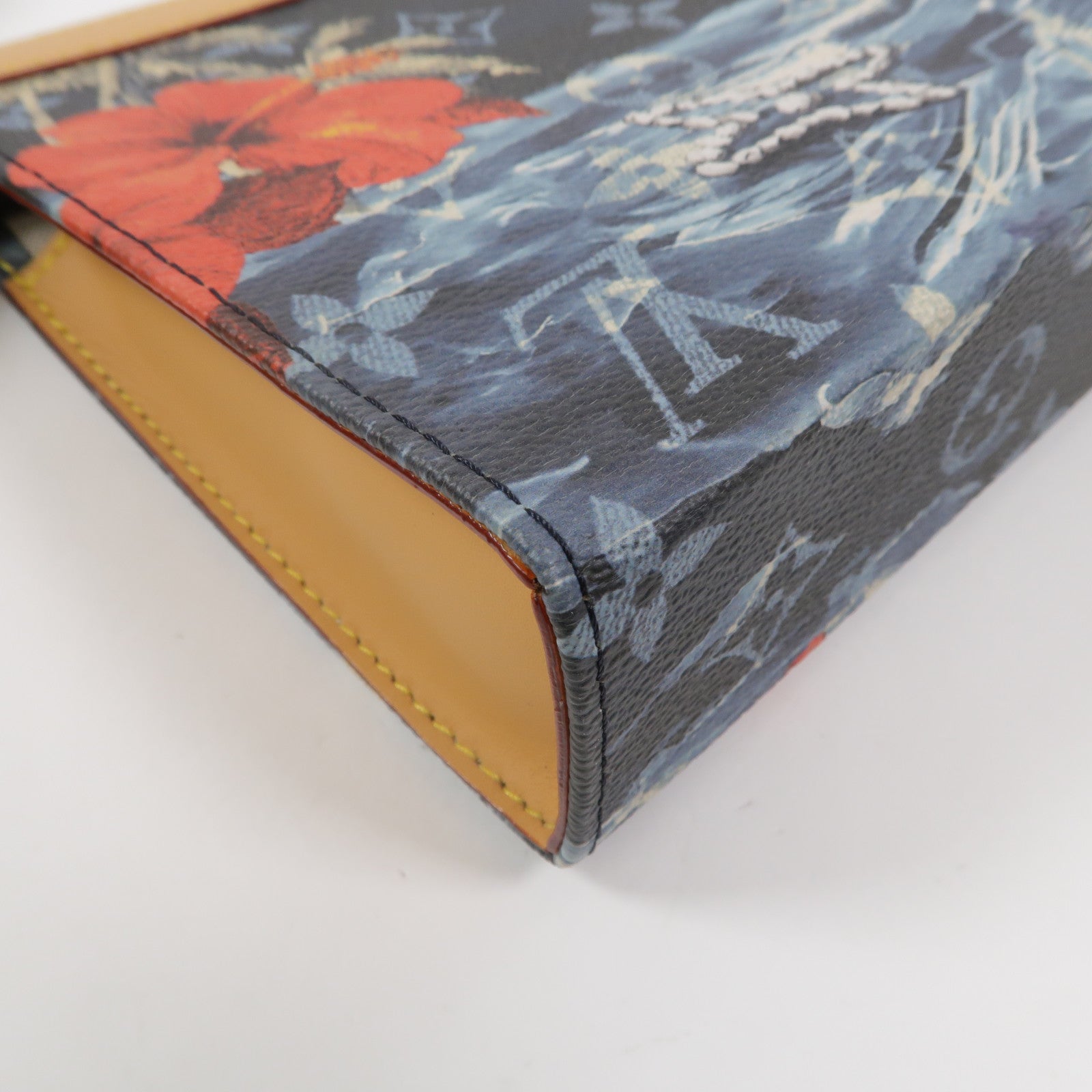 LOUIS VUITTON Monogram Surfin Gaston Wearable Wallet肩背袋