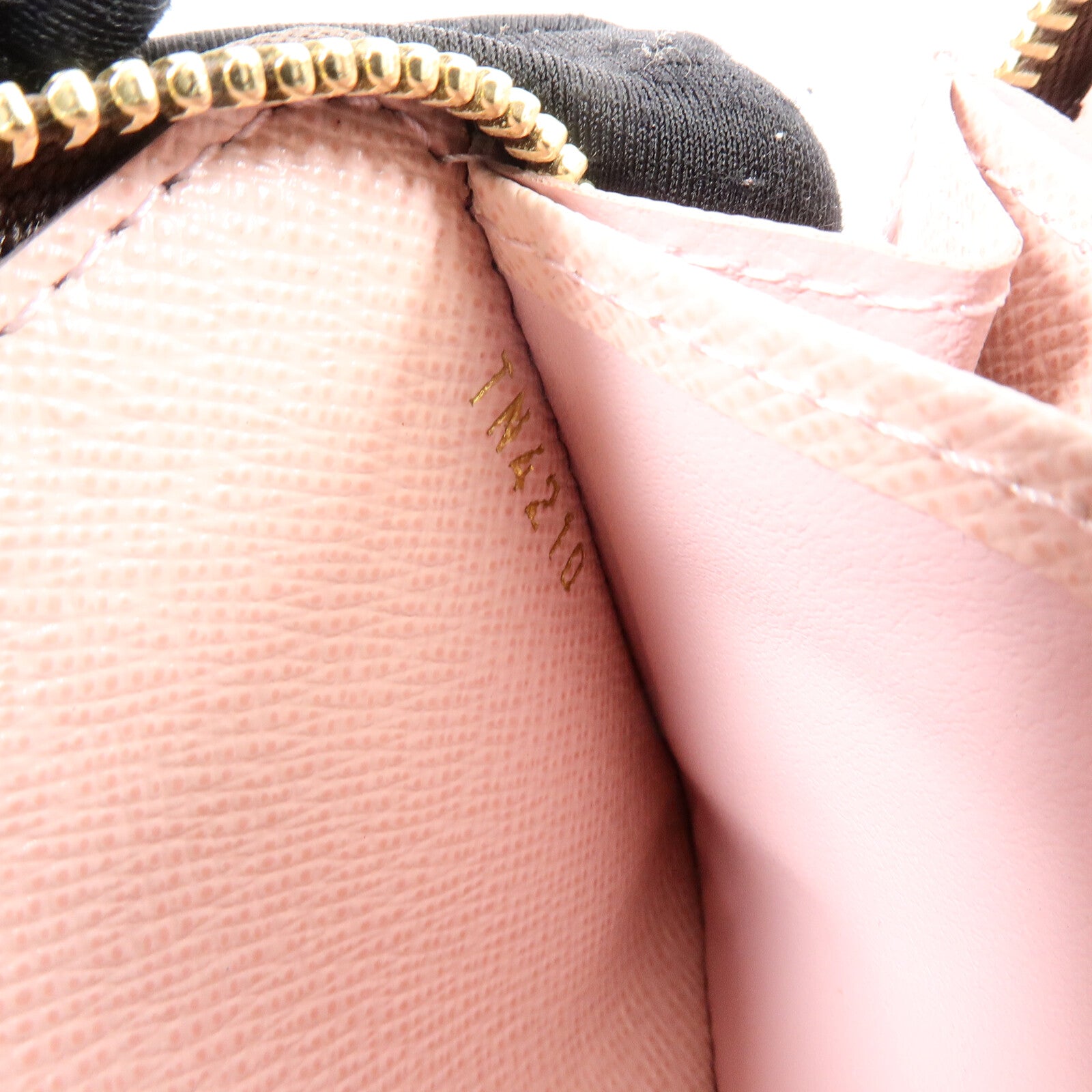 LOUIS VUITTON Monogram Vivienne Zippy Coin Purse錢包