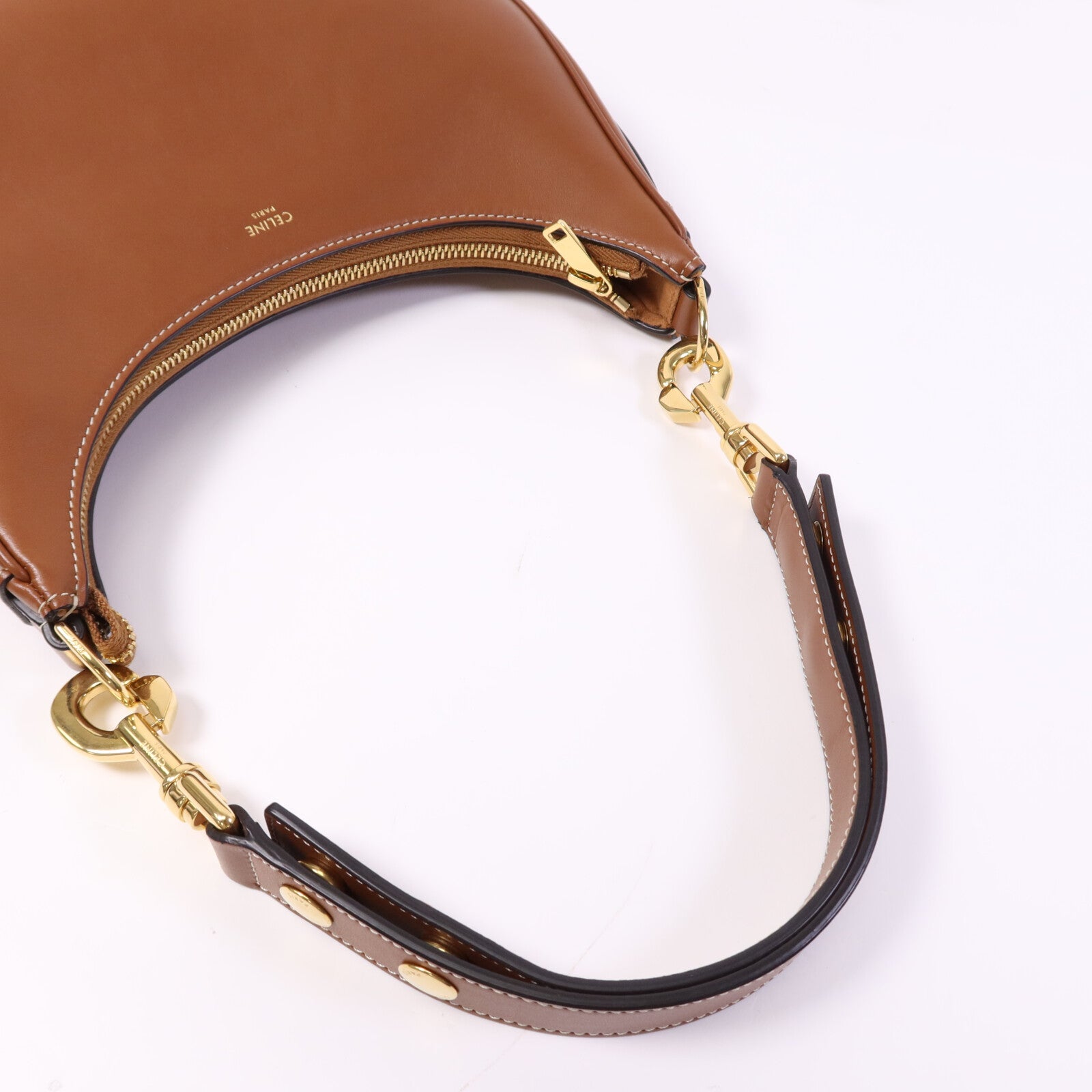 CELINE 牛皮皮革Ava金扣肩背袋