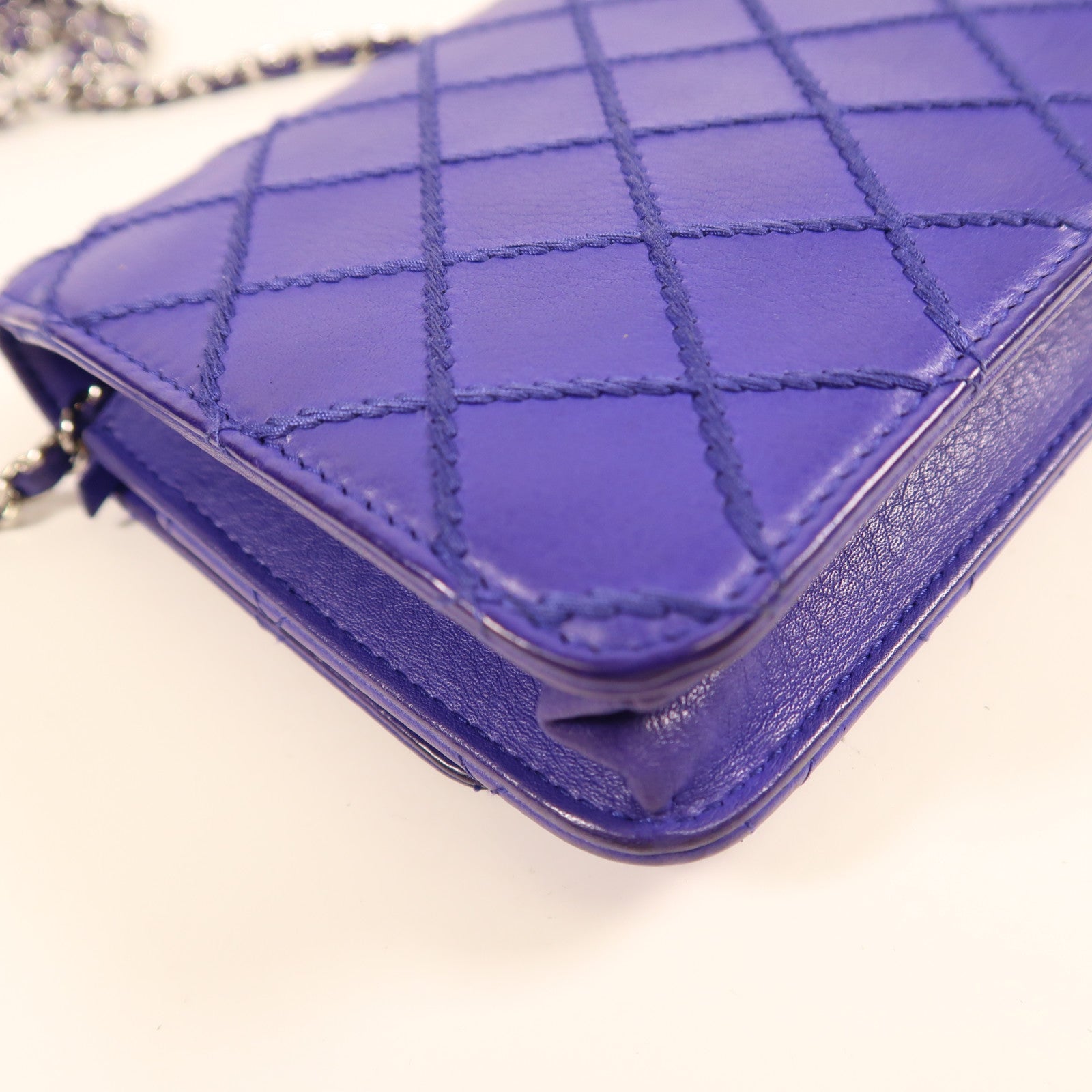 CHANEL 牛皮皮革Wallet On Chain鏈帶肩背袋