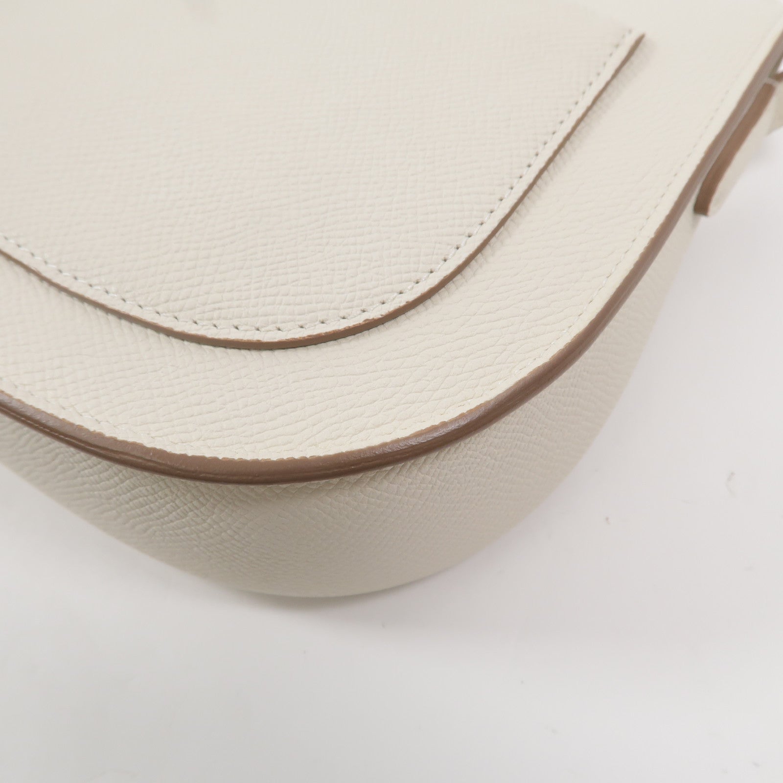 CELINE 牛皮皮革Trotteur Bag肩背袋